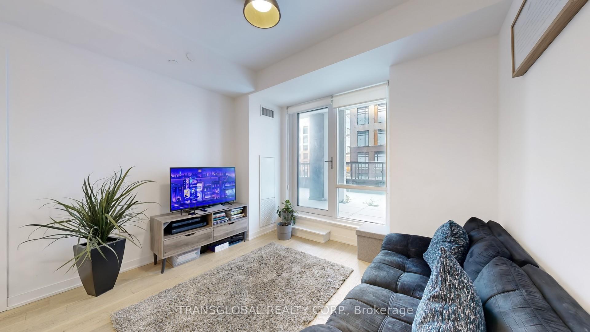 Photo 6 of Unit 202, 7950 Bathurst Street, Vaughan, Beverley Glen — HOMEH