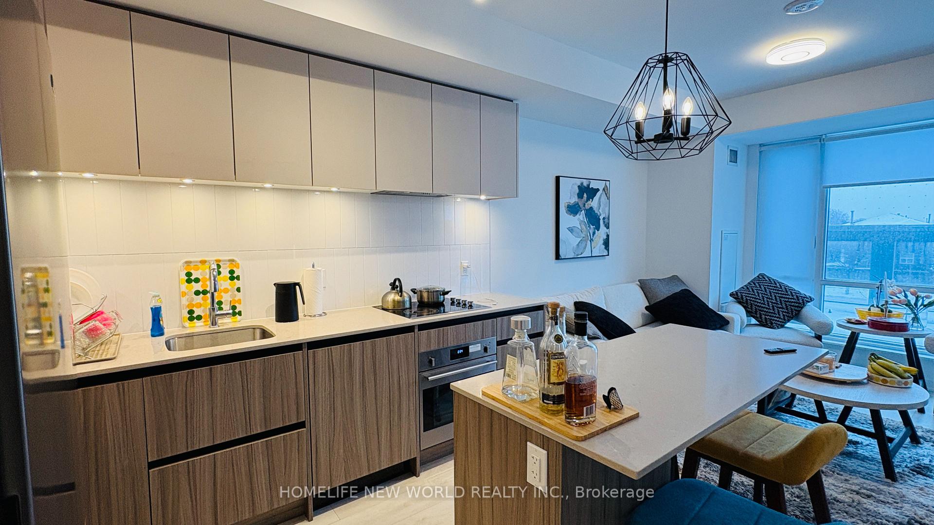 Photo 7 of Unit B-208, 7950 Bathurst Street, Vaughan, Beverley Glen — HOMEH