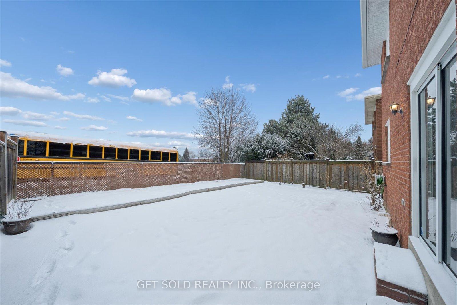 Photo 27 of 99 Carmen Crescent, Vaughan, East Woodbridge — HOMEH