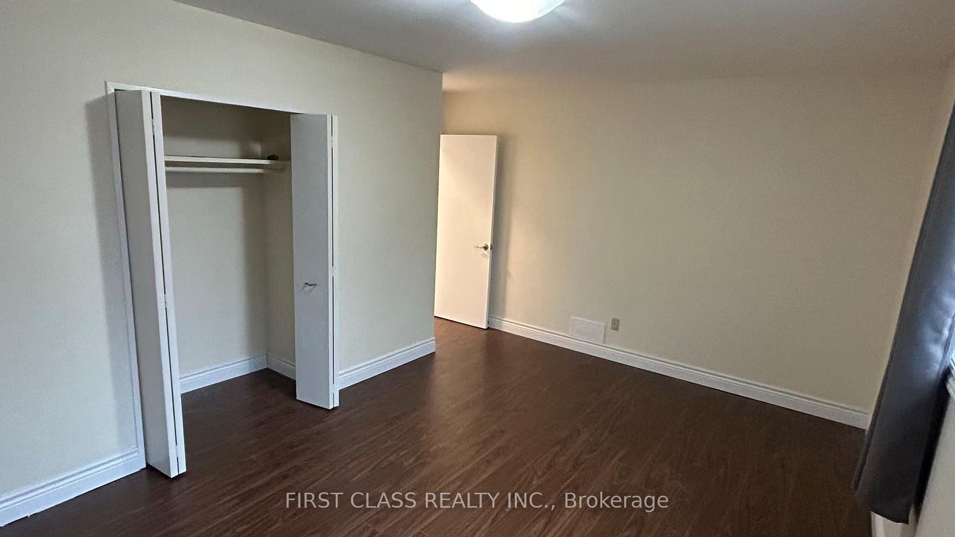 Photo 7 of Unit Main& Basement, 65 Drakefield Road, Markham, Bullock — HOMEH