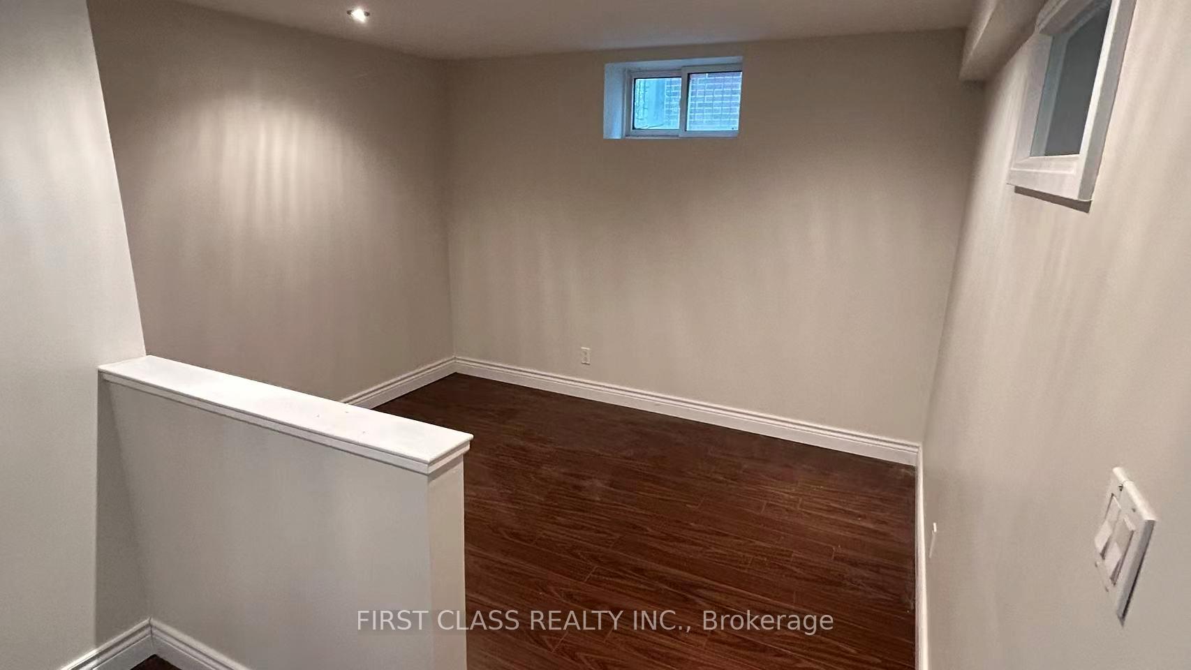 Photo 10 of Unit Main& Basement, 65 Drakefield Road, Markham, Bullock — HOMEH