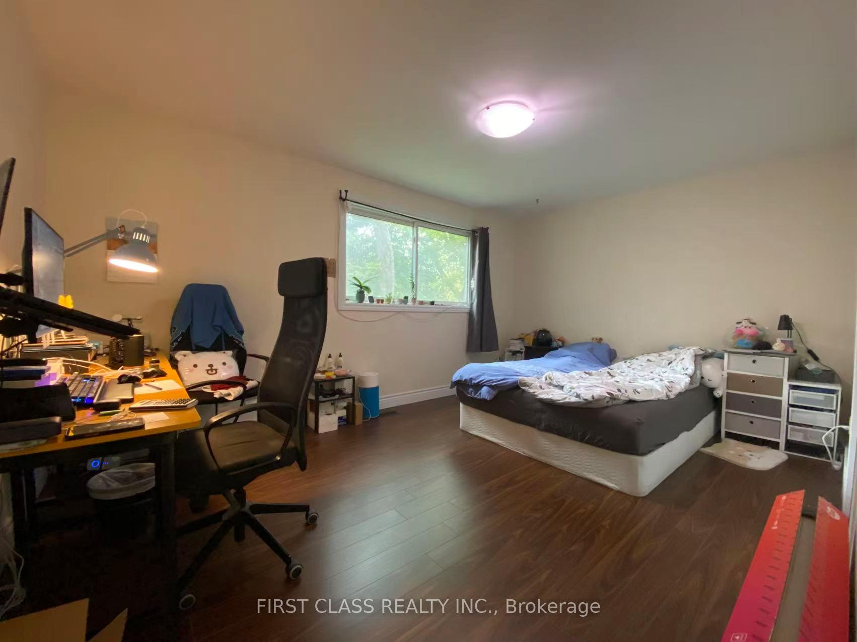Photo 12 of Unit Main& Basement, 65 Drakefield Road, Markham, Bullock — HOMEH