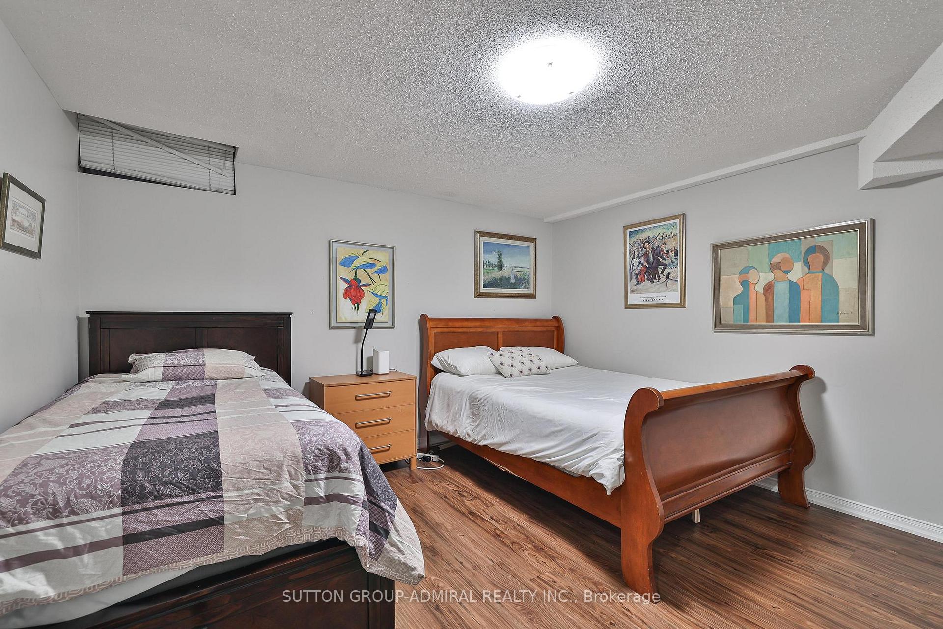 Photo 38 of 19 Bevshire Circle, Vaughan, Crestwood-Springfarm-Yorkhill — HOMEH