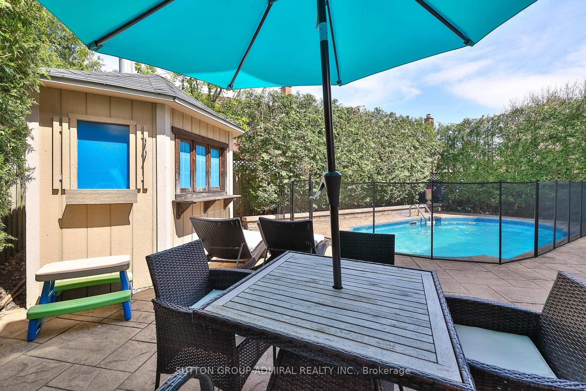Photo 45 of 19 Bevshire Circle, Vaughan, Crestwood-Springfarm-Yorkhill — HOMEH