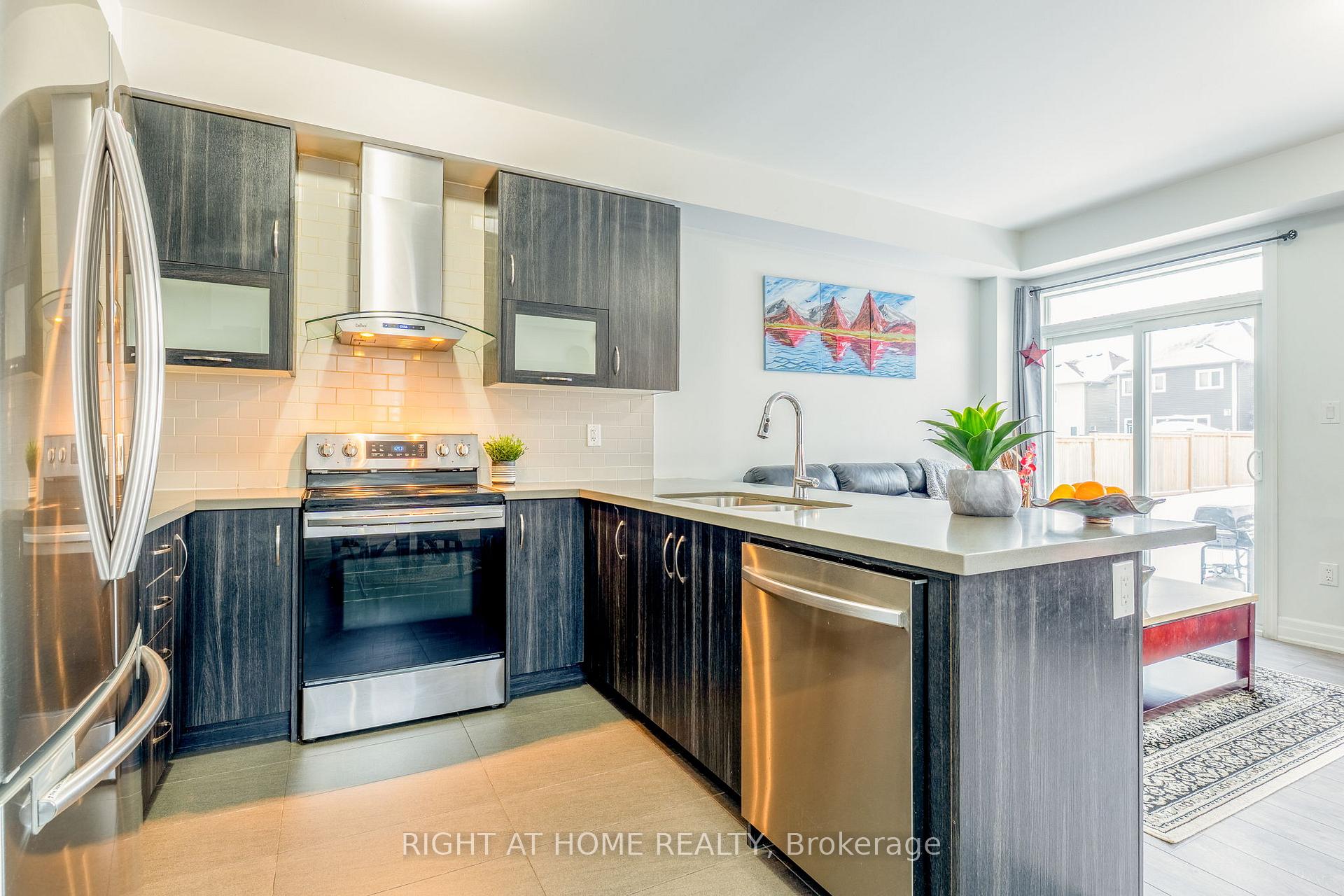 Photo 14 of 48 Morris Drive, Essa, Angus — HOMEH