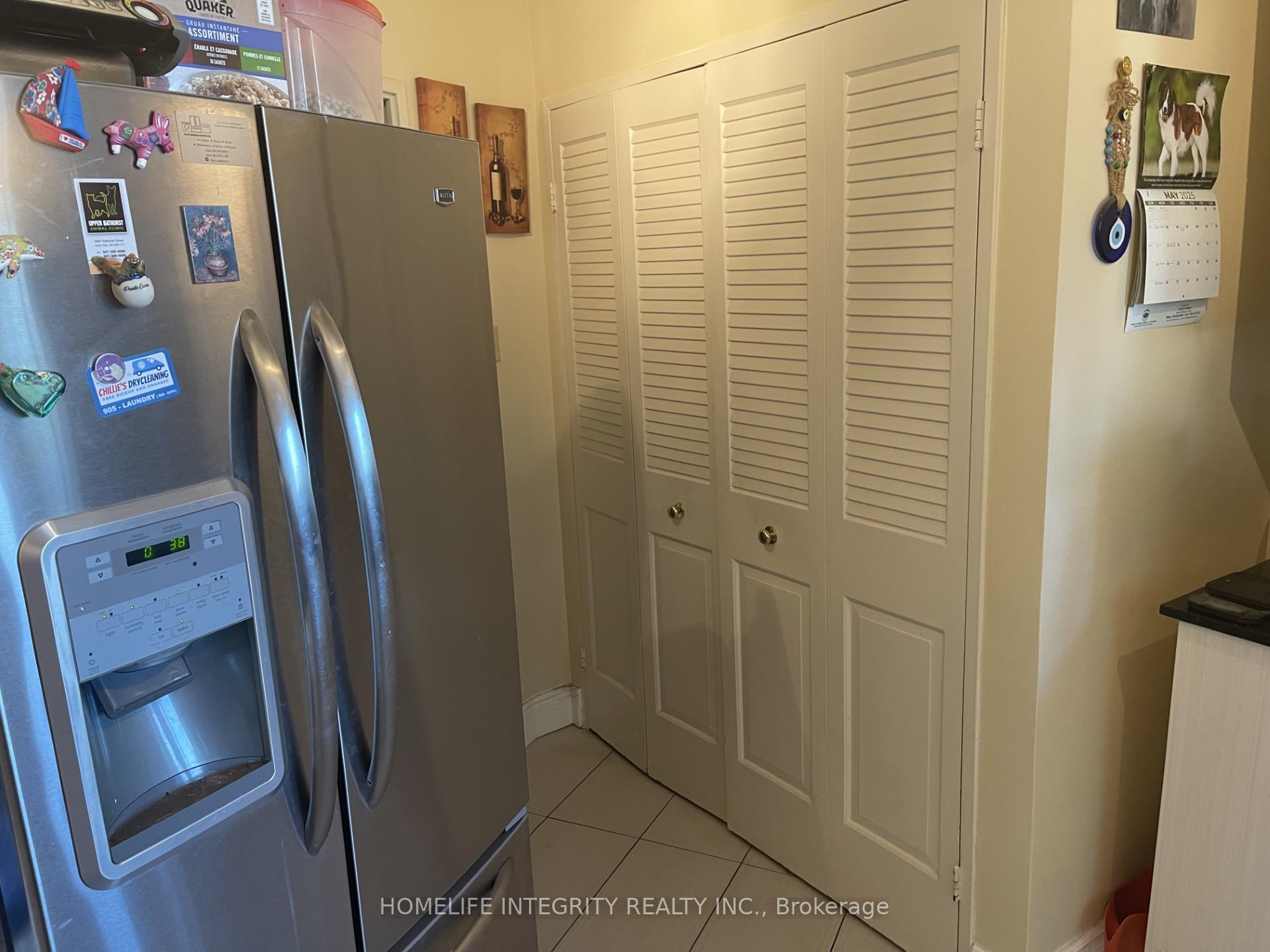 Photo 63 of Unit 904, 150 Neptune Drive, Toronto, Englemount-Lawrence — HOMEH