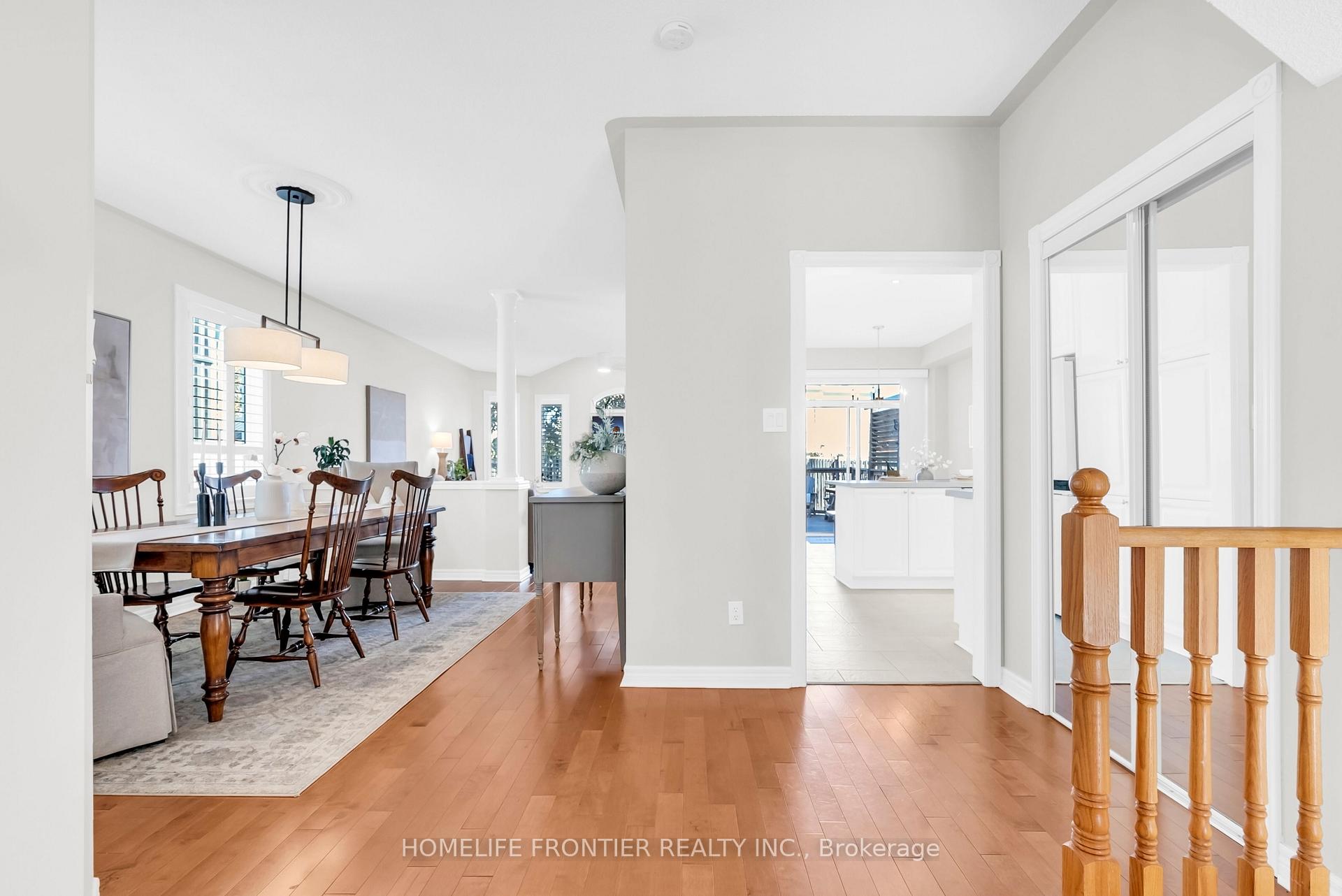 Photo 10 of 73 Kenilworth Crescent, Whitby, Brooklin — HOMEH
