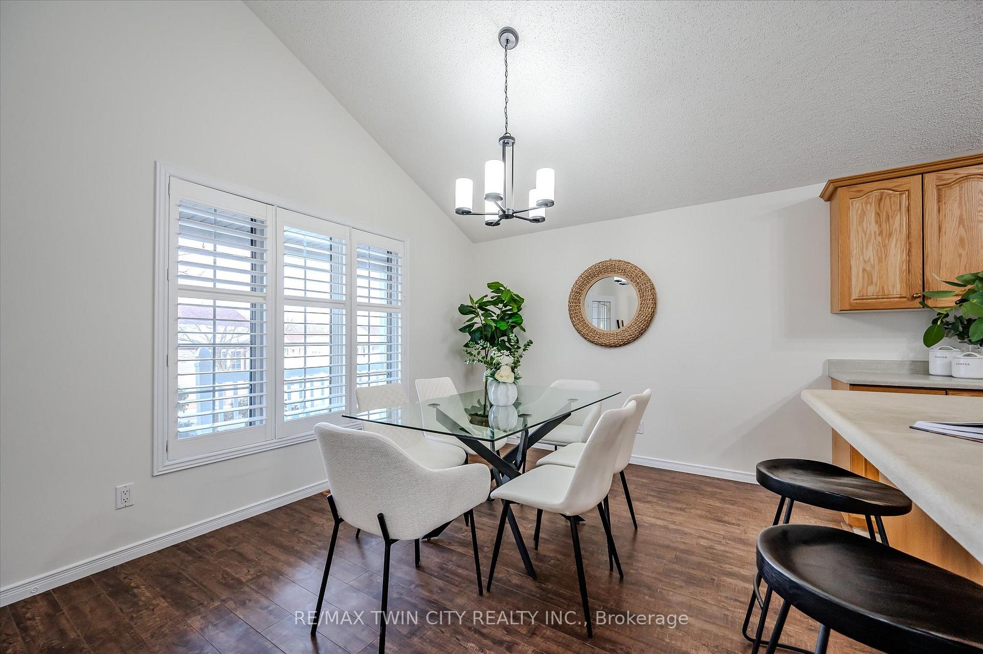 Photo 8 of 185 Wesley Crescent, Woolwich — HOMEH