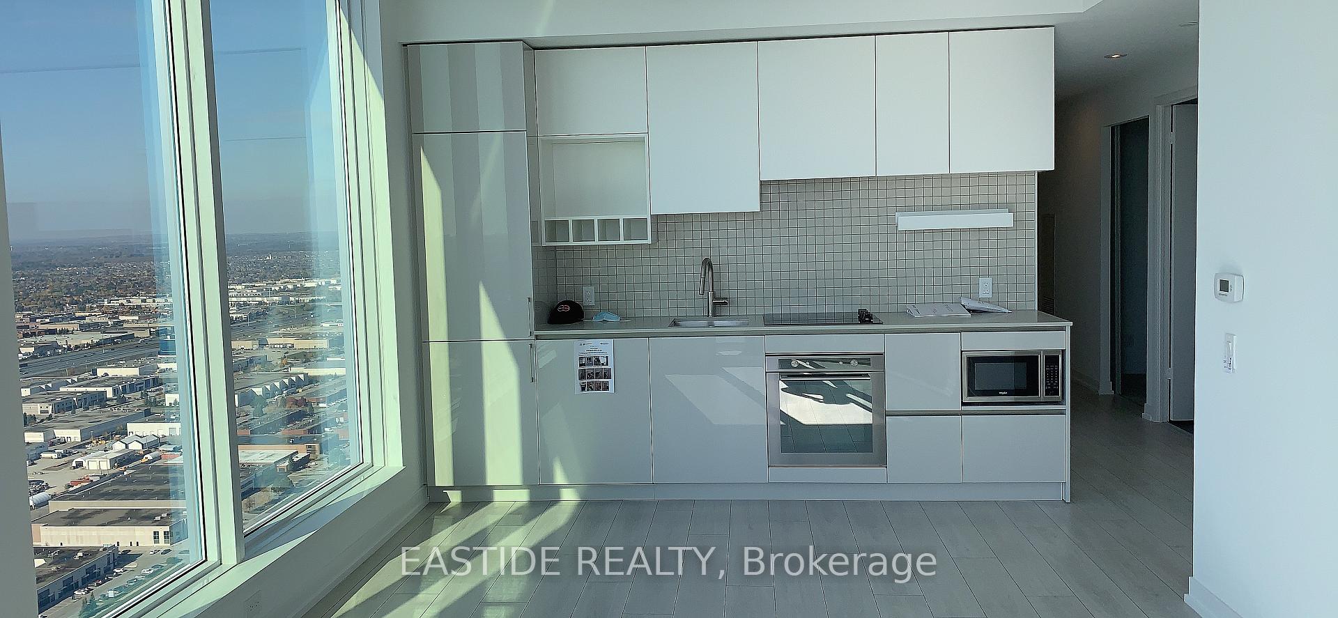 Photo 8 of Unit 5309, 5 Buttermill Avenue, Vaughan, Vaughan Corporate Centre — HOMEH