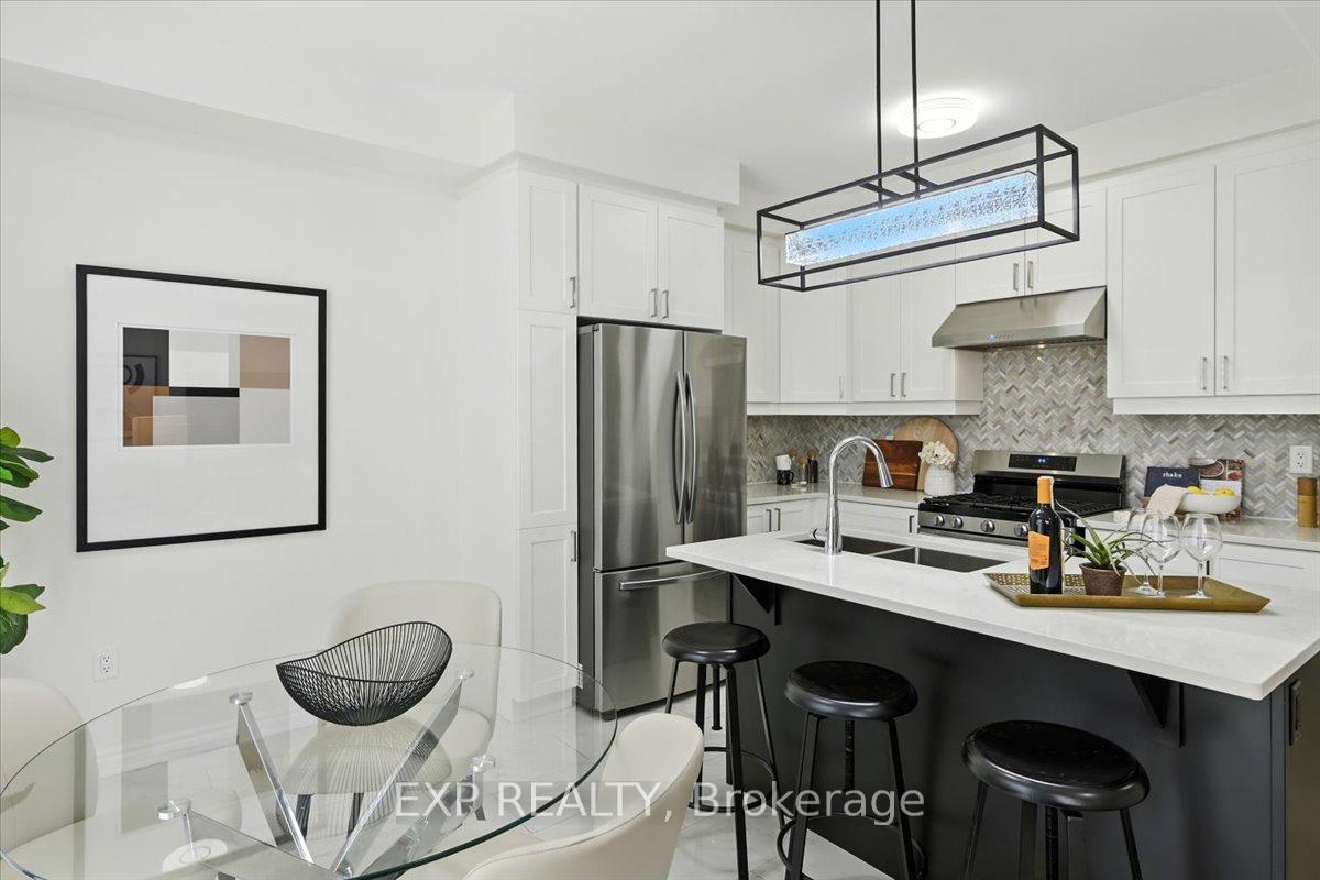 Photo 17 of 3303 Thunderbird Promenade, Pickering, Rural Pickering — HOMEH