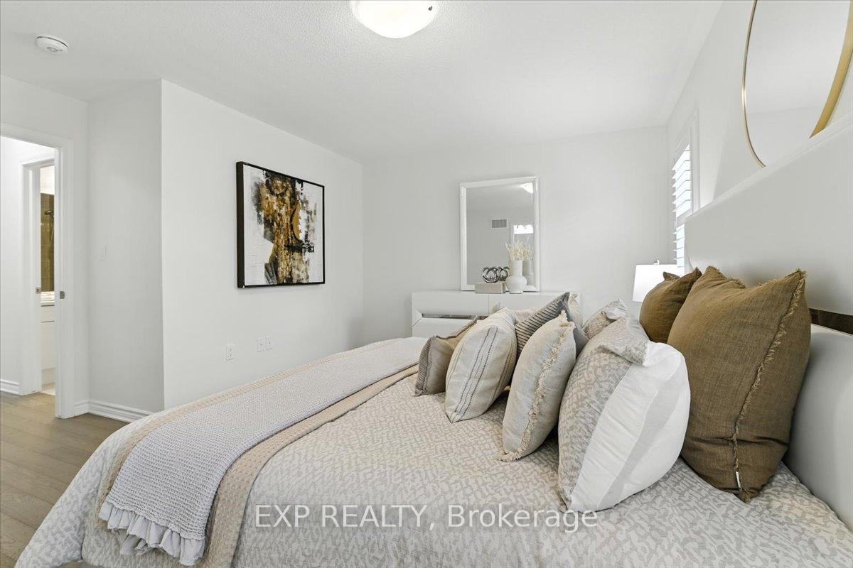 Photo 32 of 3303 Thunderbird Promenade, Pickering, Rural Pickering — HOMEH