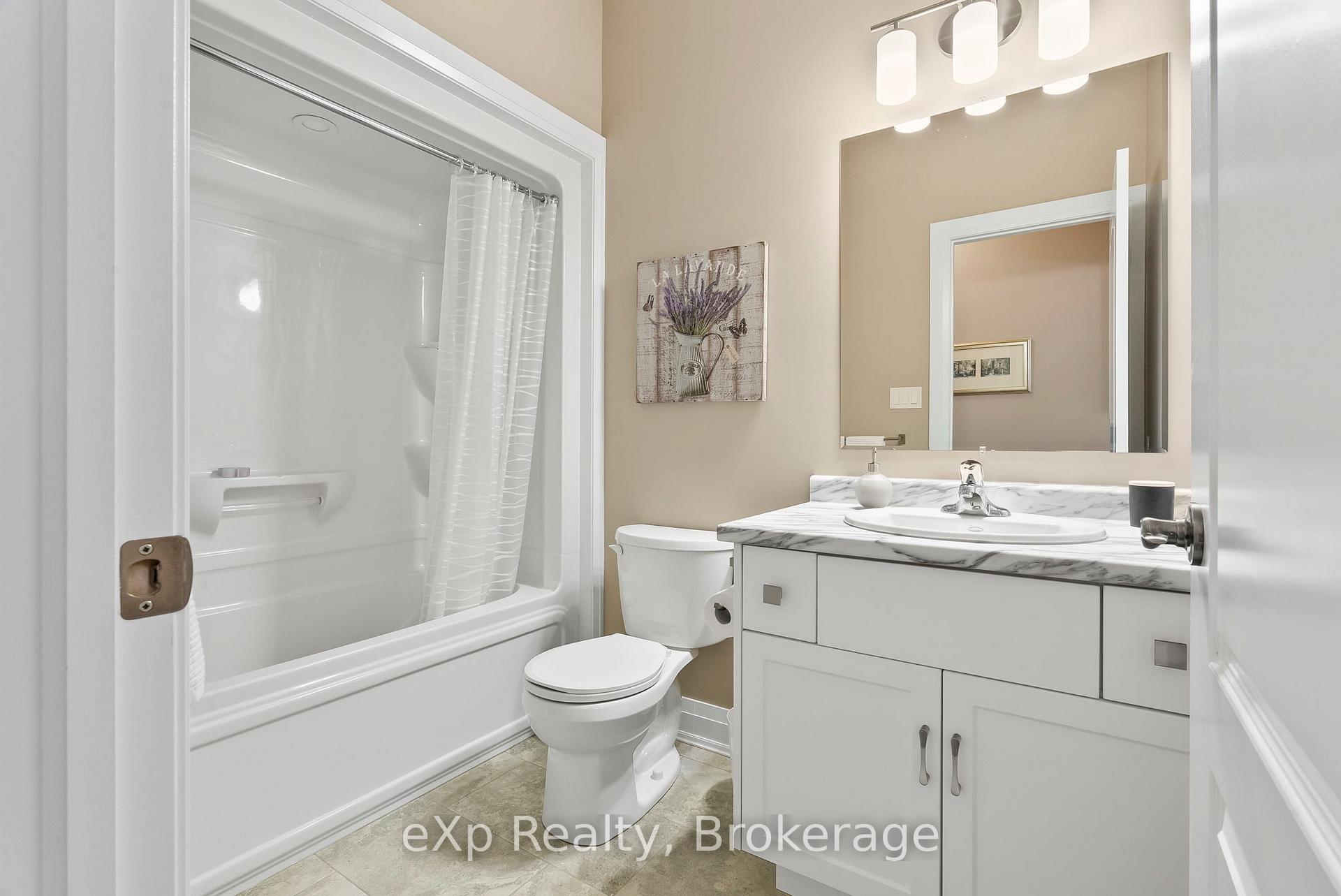 Photo 12 of 127 Doug'S Crescent, Wellington North, Mount Forest — HOMEH