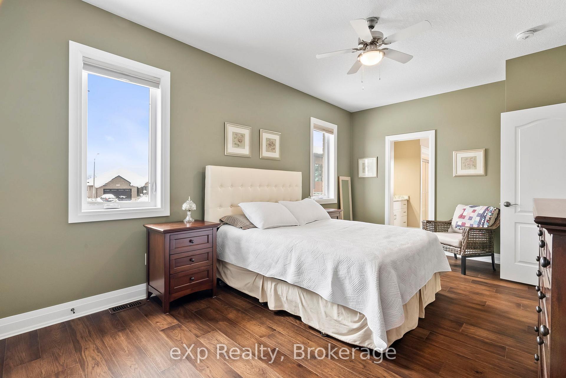 Photo 14 of 127 Doug'S Crescent, Wellington North, Mount Forest — HOMEH