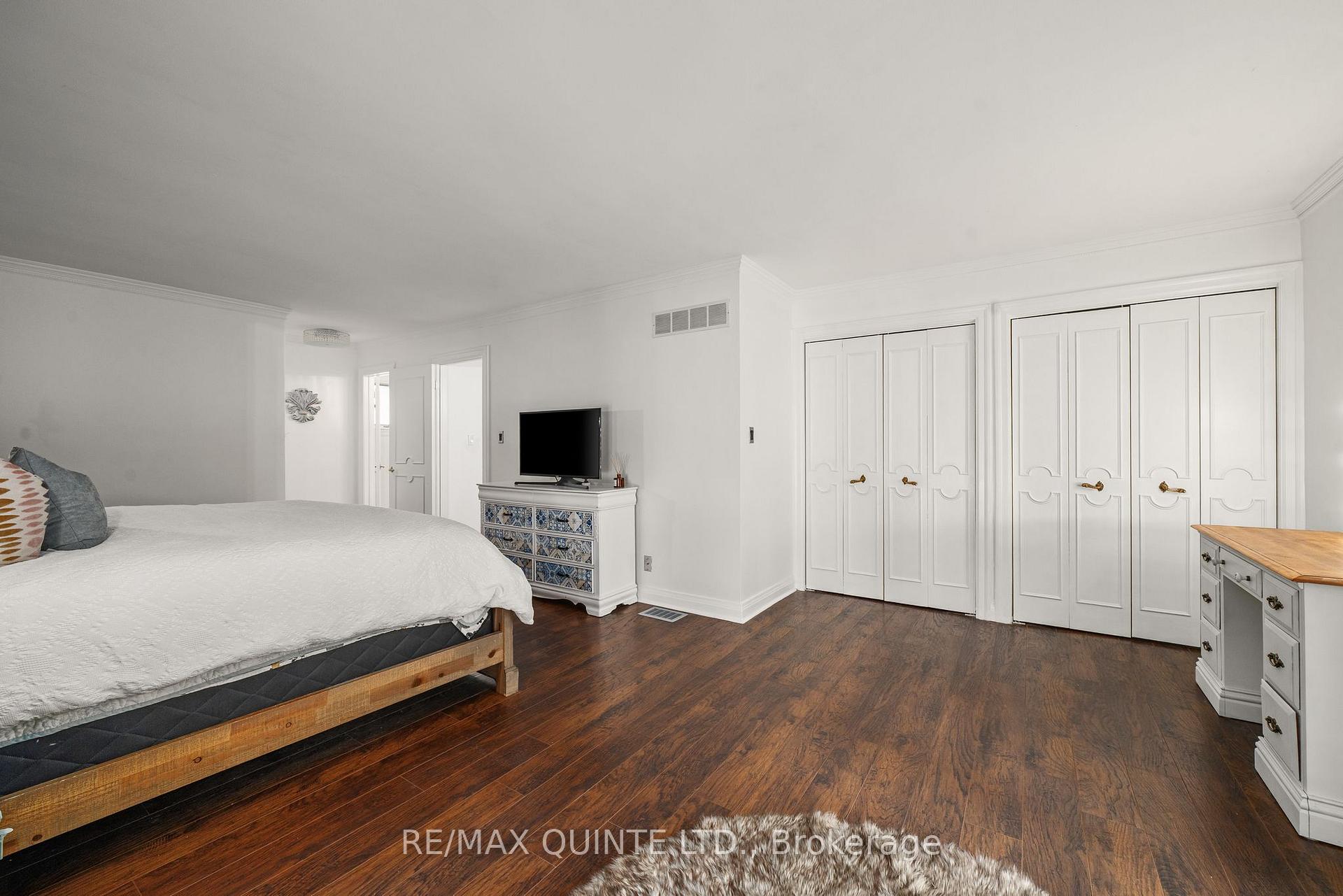 Photo 21 of 22 Forest Hill Crescent, Belleville, Belleville Ward — HOMEH