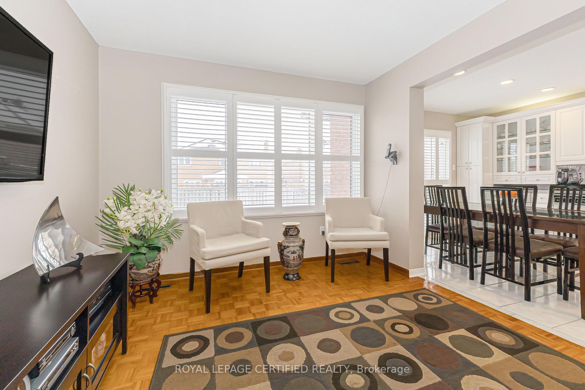 Photo 16 of 116 Malta Avenue, Brampton, Fletcher's Creek South — HOMEH