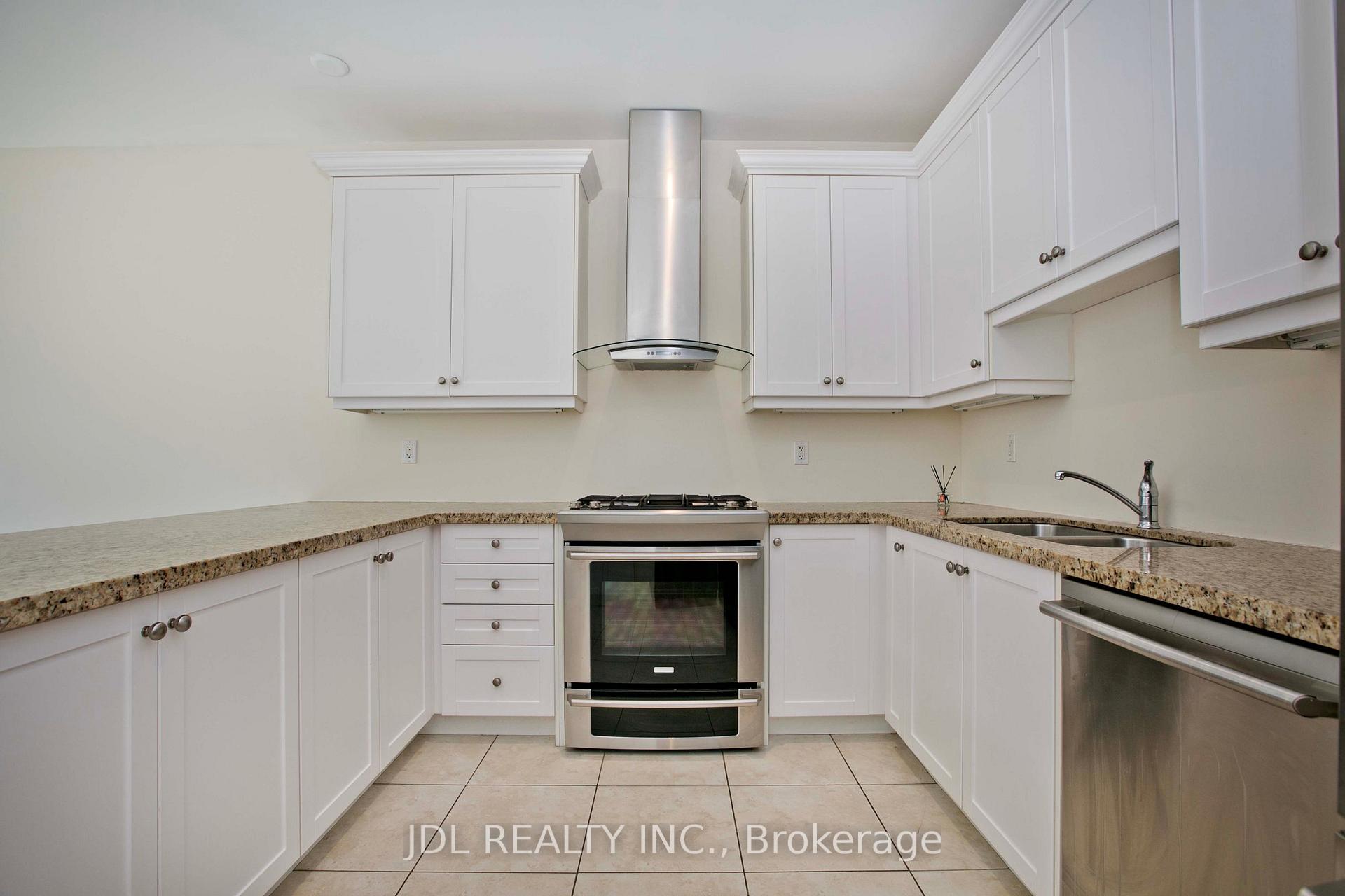 Photo 14 of 21 Wozniak Crescent, Markham, Wismer — HOMEH