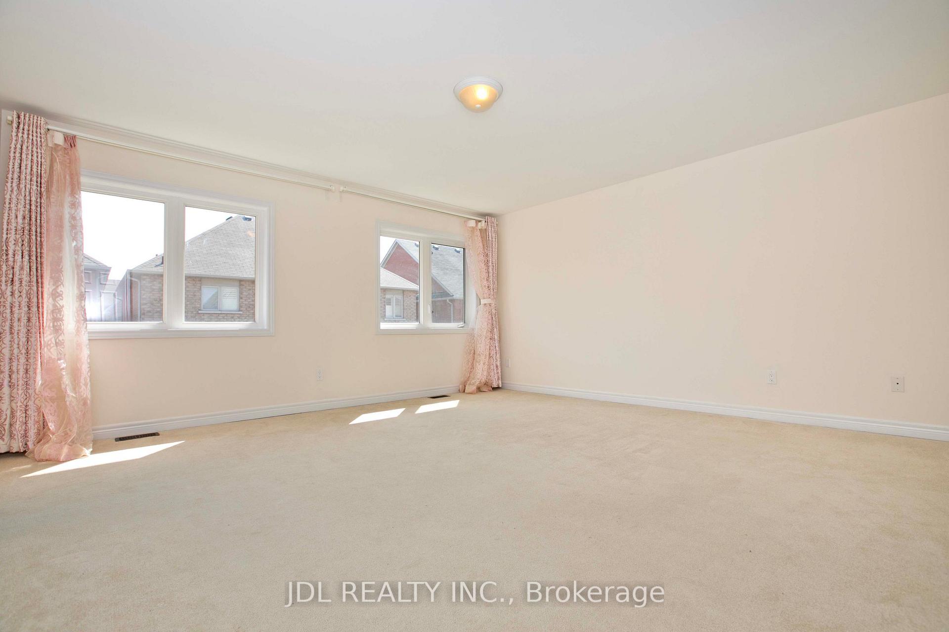 Photo 18 of 21 Wozniak Crescent, Markham, Wismer — HOMEH