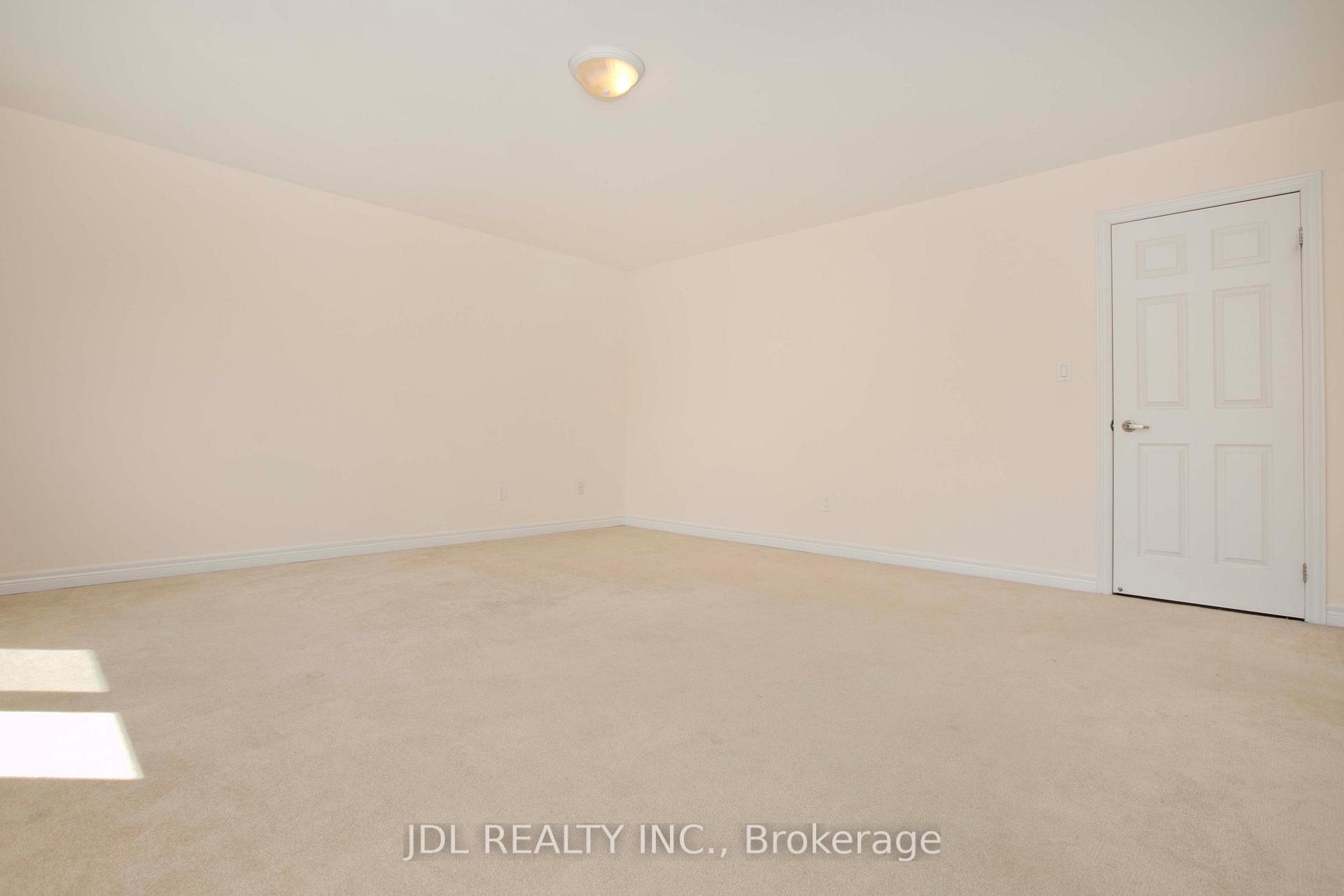 Photo 19 of 21 Wozniak Crescent, Markham, Wismer — HOMEH