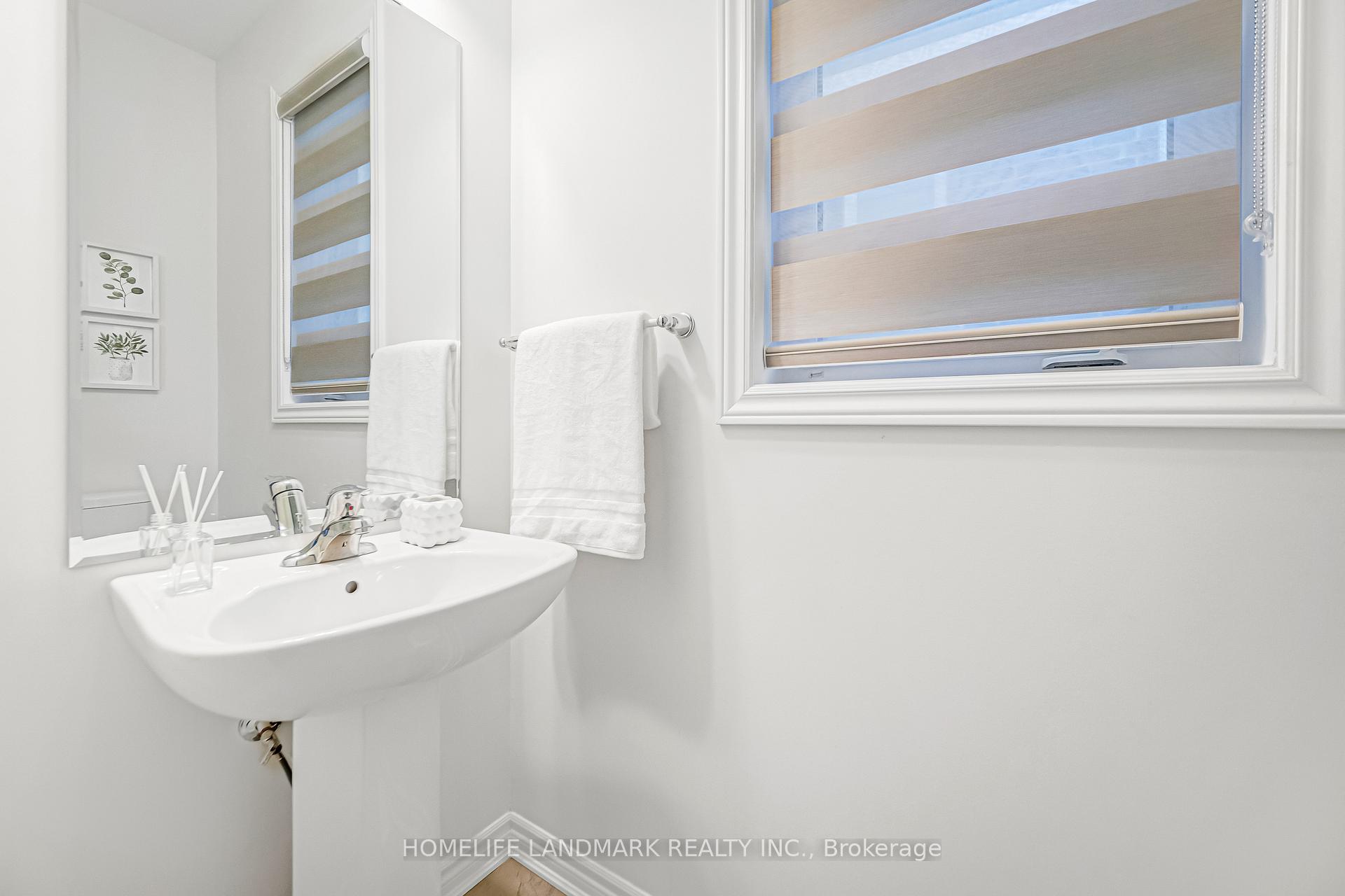Photo 33 of 89 Barkerville Drive, Whitby, Rural Whitby — HOMEH