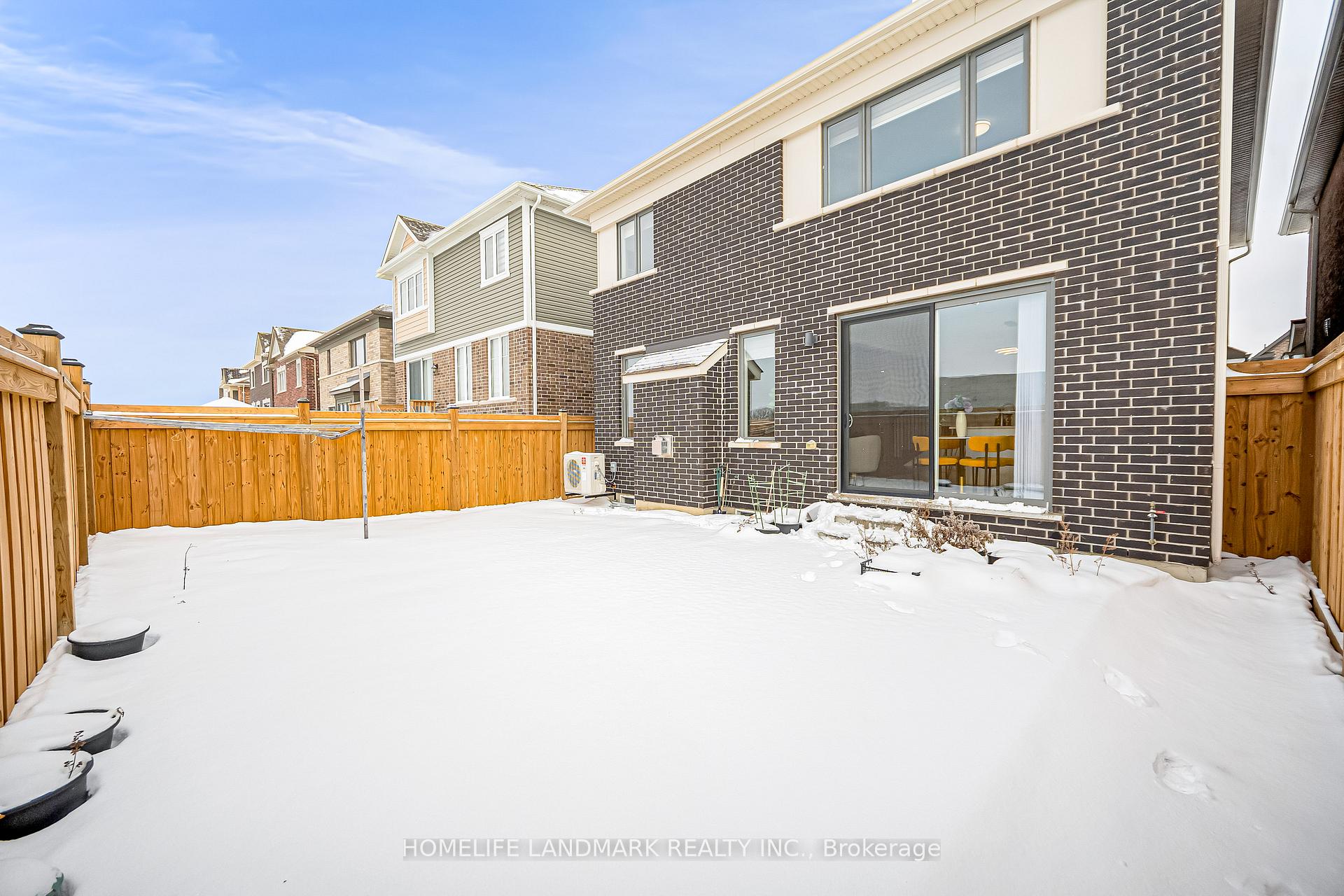 Photo 42 of 89 Barkerville Drive, Whitby, Rural Whitby — HOMEH