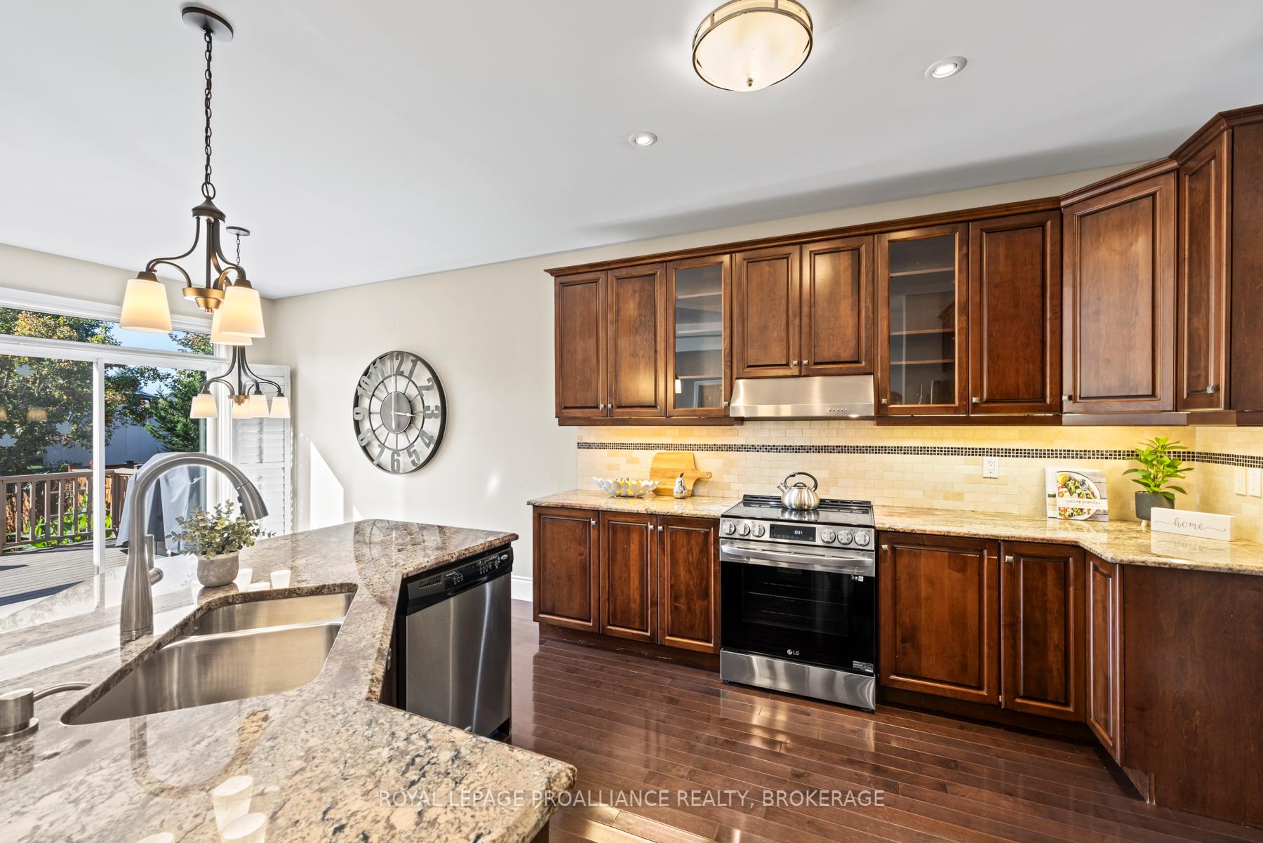 Photo 11 of 1213 Atkinson Street, Kingston, City Northwest — HOMEH