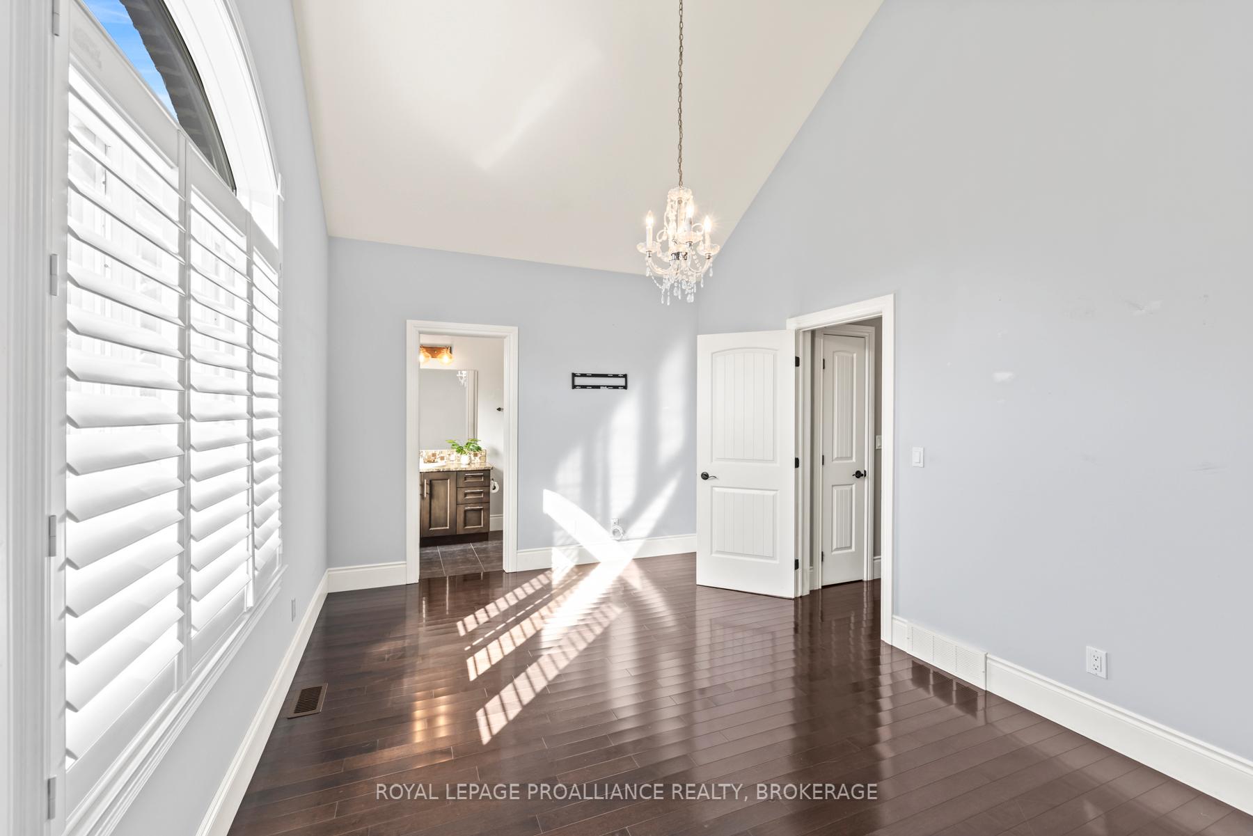 Photo 17 of 1213 Atkinson Street, Kingston, City Northwest — HOMEH