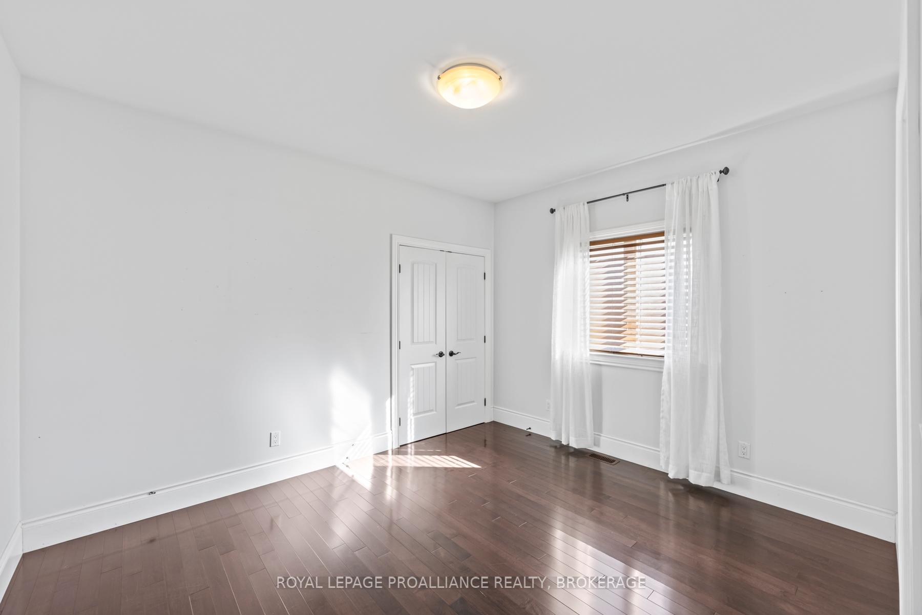 Photo 19 of 1213 Atkinson Street, Kingston, City Northwest — HOMEH