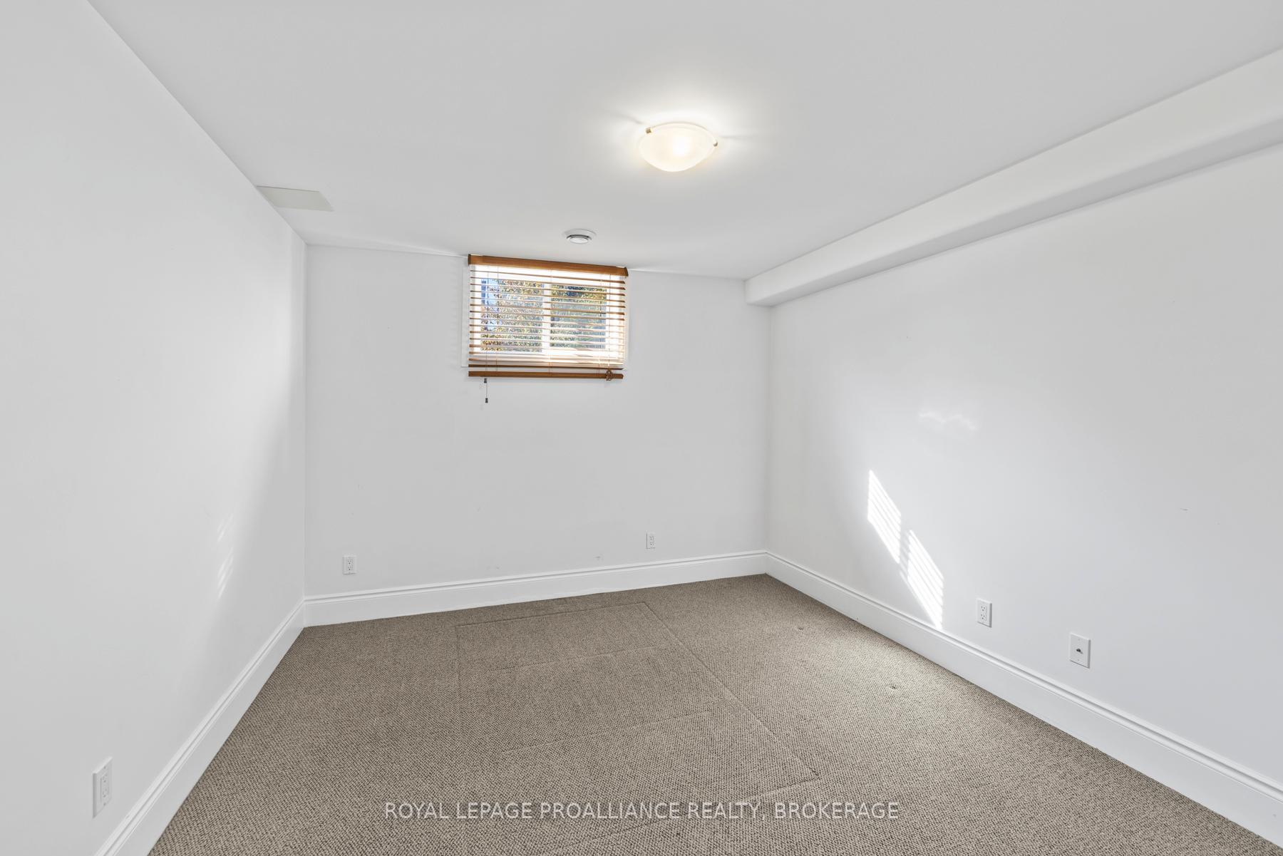 Photo 27 of 1213 Atkinson Street, Kingston, City Northwest — HOMEH