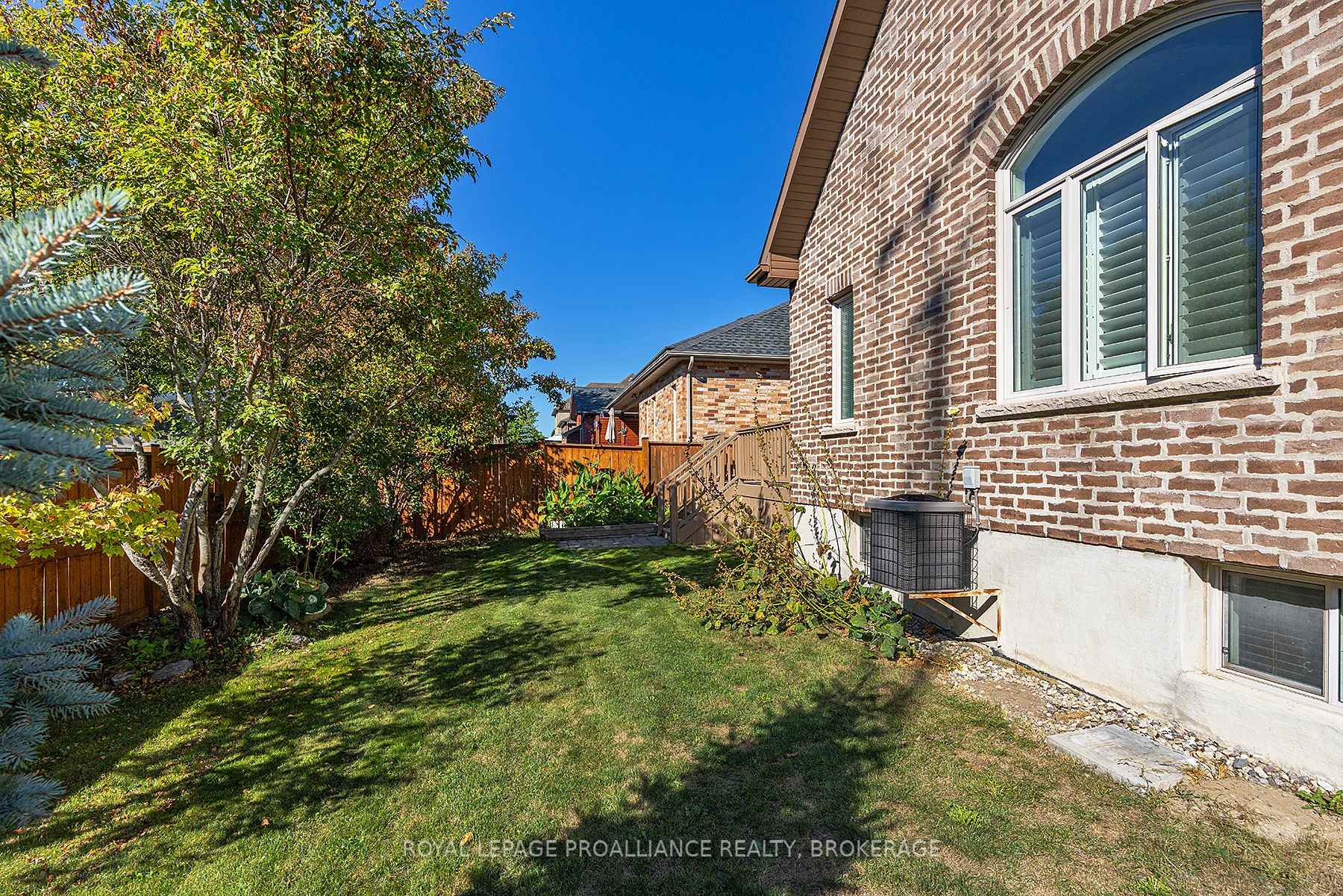 Photo 32 of 1213 Atkinson Street, Kingston, City Northwest — HOMEH