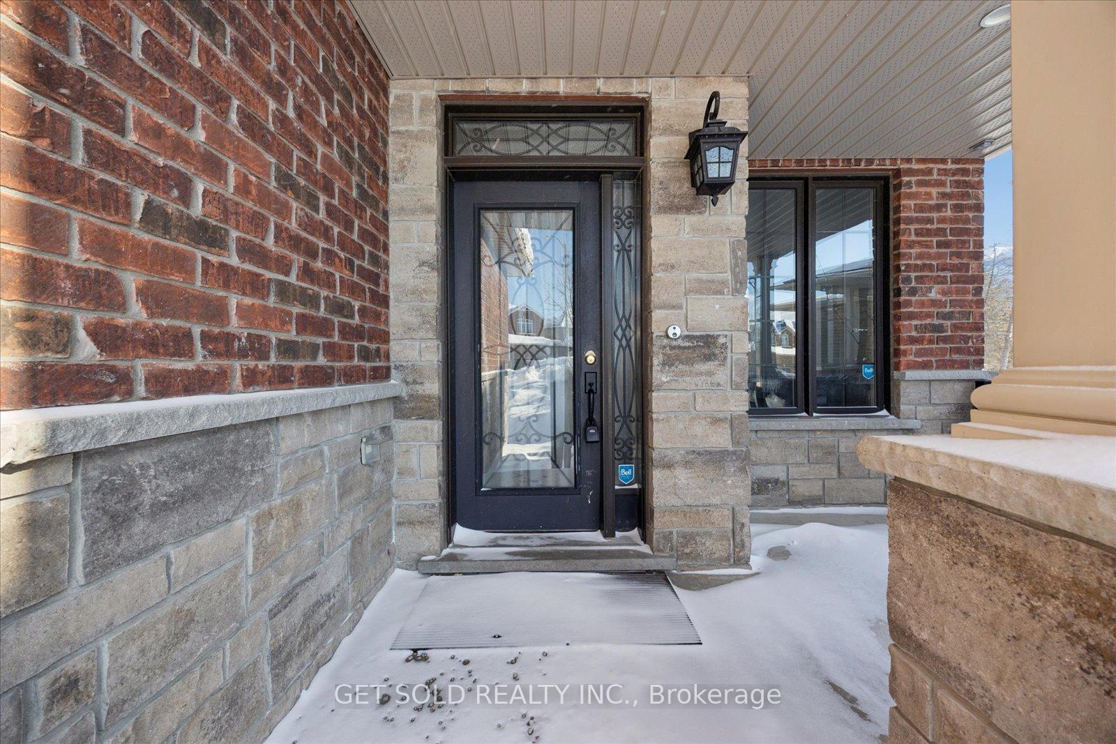 Photo 3 of 35 Marta Crescent, Barrie, Ardagh — HOMEH