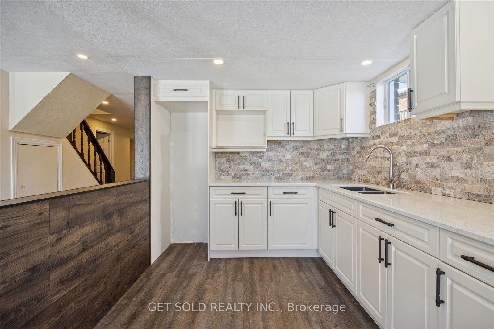 Photo 44 of 35 Marta Crescent, Barrie, Ardagh — HOMEH