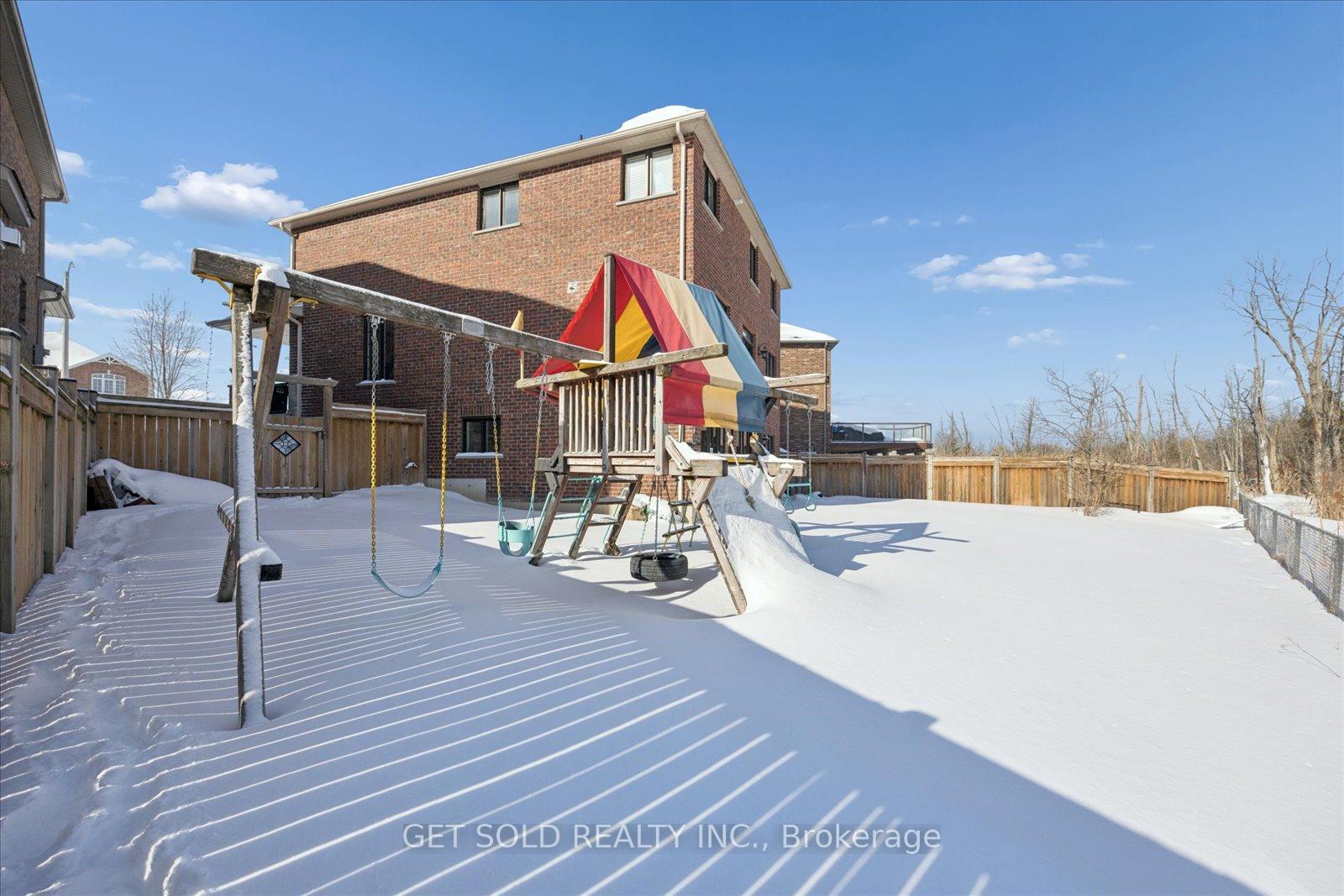 Photo 49 of 35 Marta Crescent, Barrie, Ardagh — HOMEH