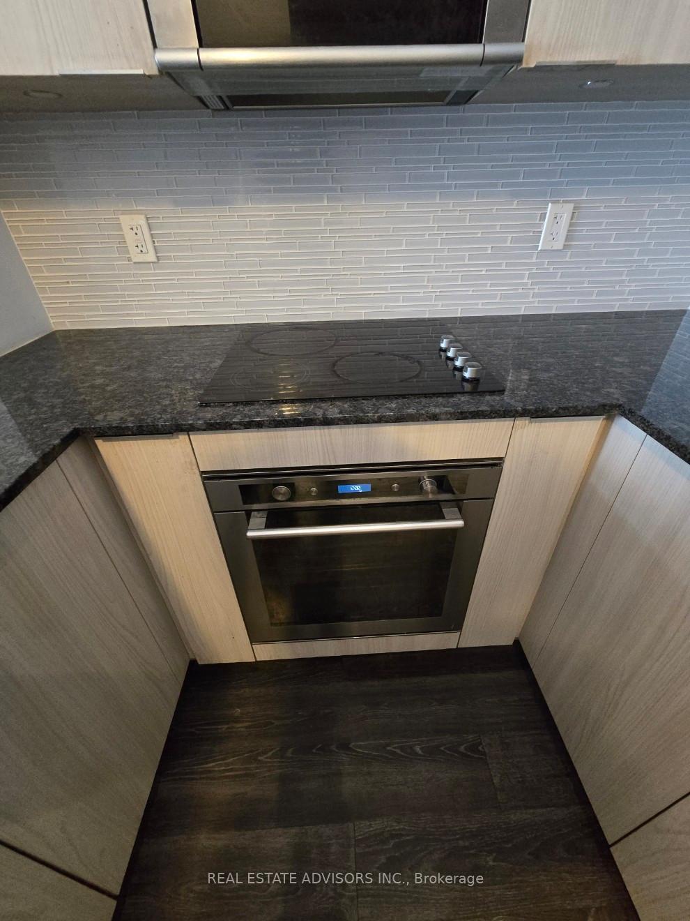 Photo 4 of Unit 222, 99 Eagle Rock Way, Vaughan, Rural Vaughan — HOMEH