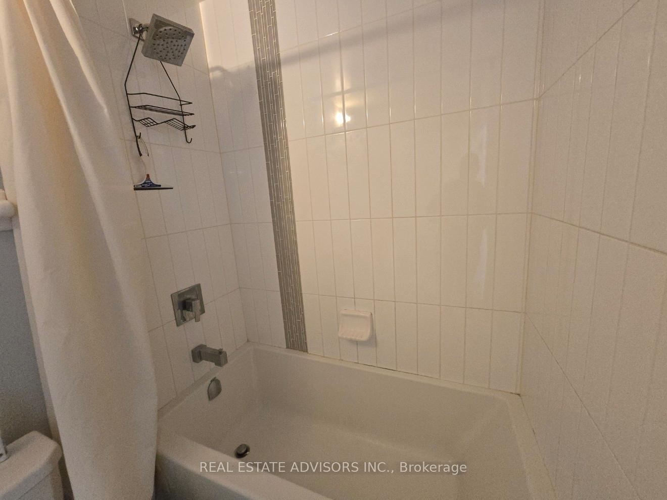 Photo 9 of Unit 222, 99 Eagle Rock Way, Vaughan, Rural Vaughan — HOMEH