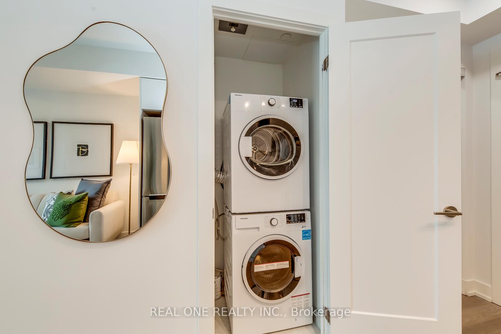 Photo 23 of Unit 921N, 9 Clegg Road, Markham, Unionville — HOMEH