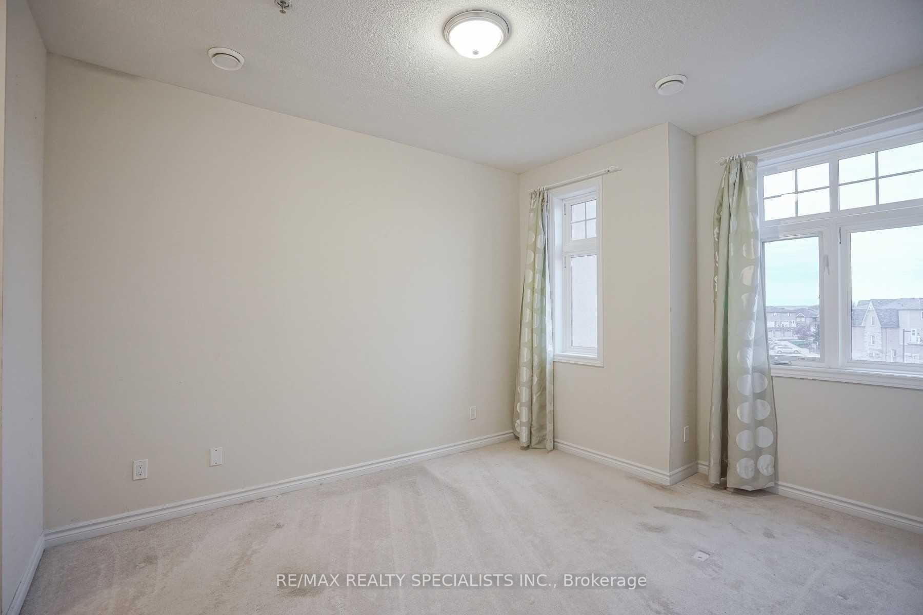Photo 17 of Unit 310, 1360 Costigan Road, Milton, Clarke — HOMEH