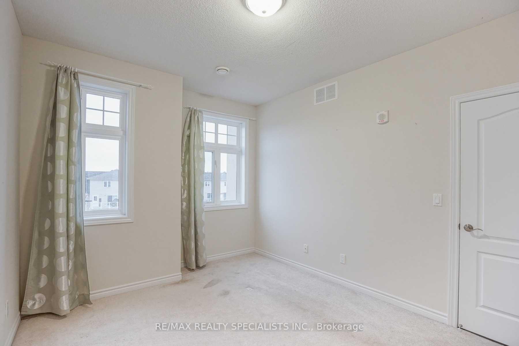 Photo 18 of Unit 310, 1360 Costigan Road, Milton, Clarke — HOMEH