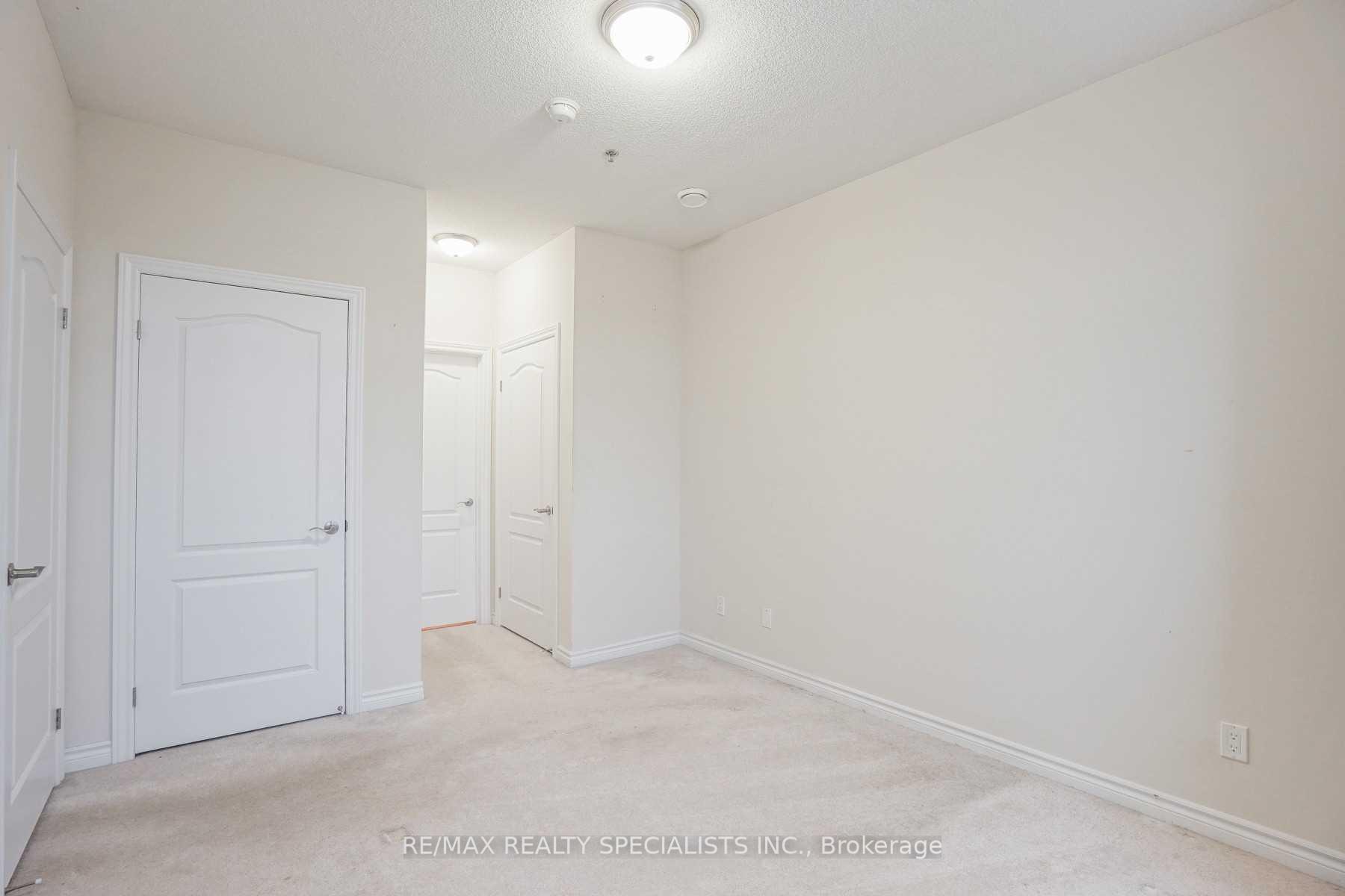 Photo 19 of Unit 310, 1360 Costigan Road, Milton, Clarke — HOMEH