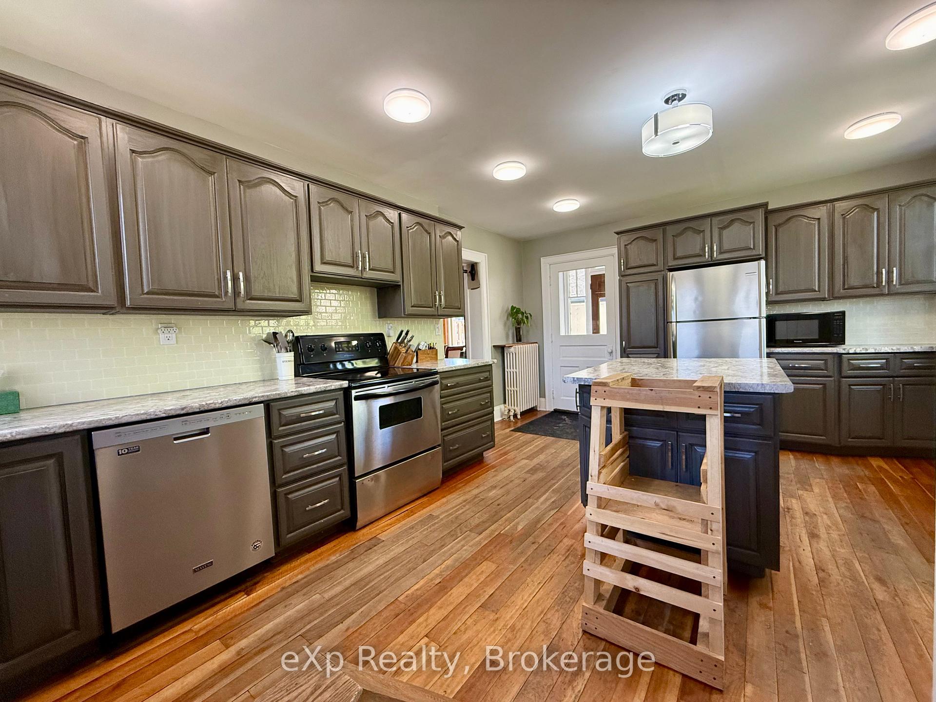 Photo 13 of 506 9TH Avenue, Hanover — HOMEH