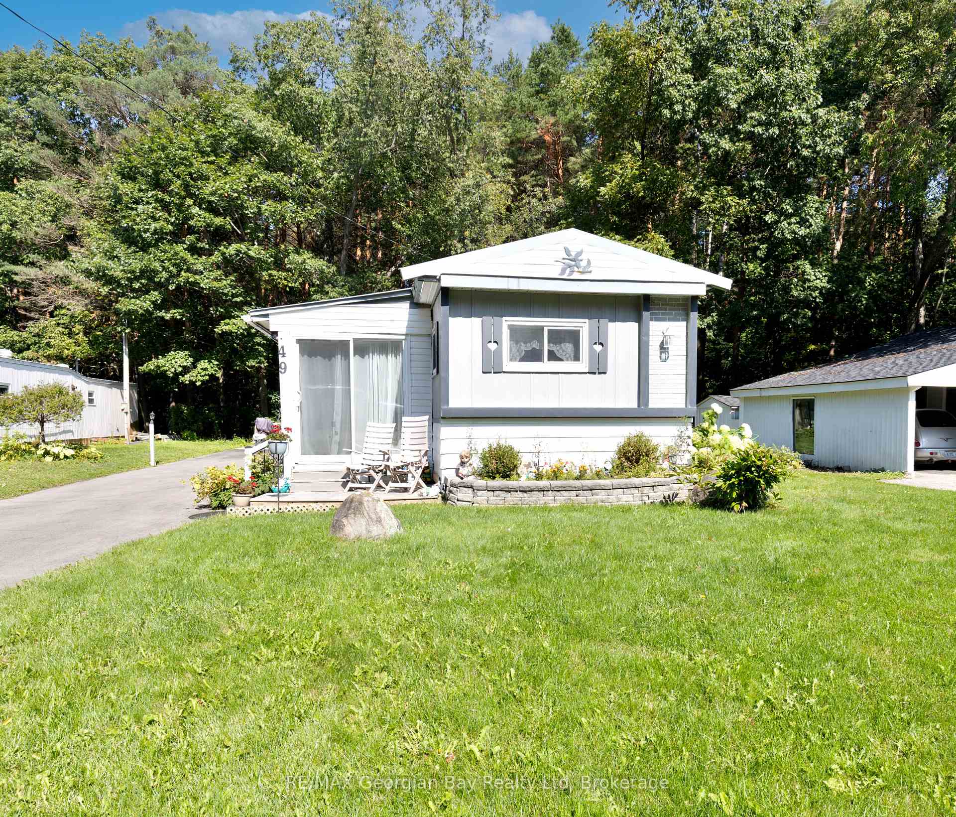 Front of Unit 49, 525 Midland Point Road