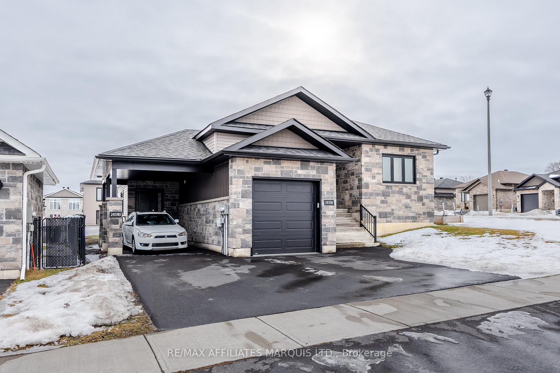 Photo 3 of 2459 Watson Crescent, Cornwall — HOMEH