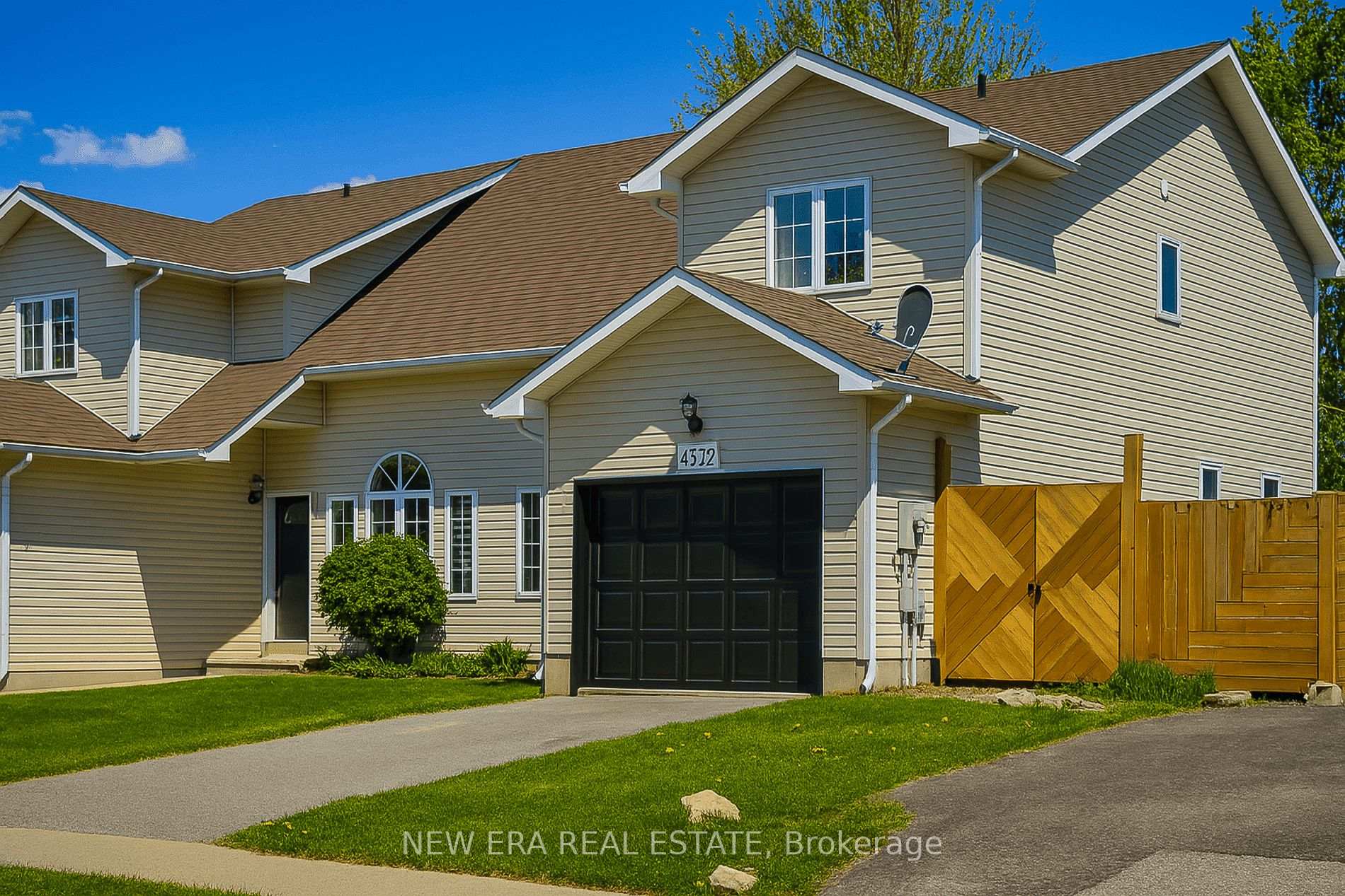 Photo 1 of 4532 Garden Gate Terrace, Lincoln, Beamsville — HOMEH