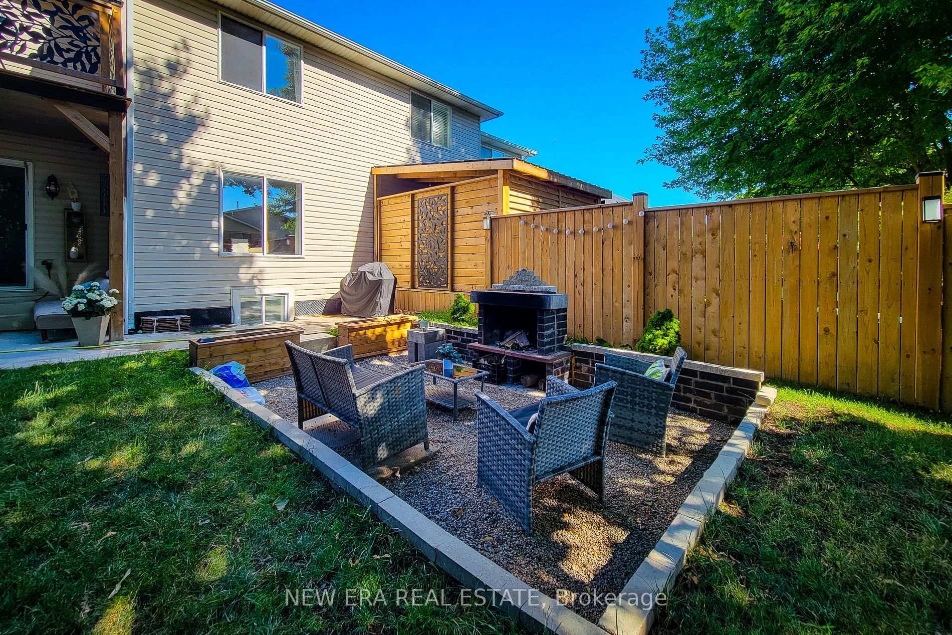 Photo 6 of 4532 Garden Gate Terrace, Lincoln, Beamsville — HOMEH
