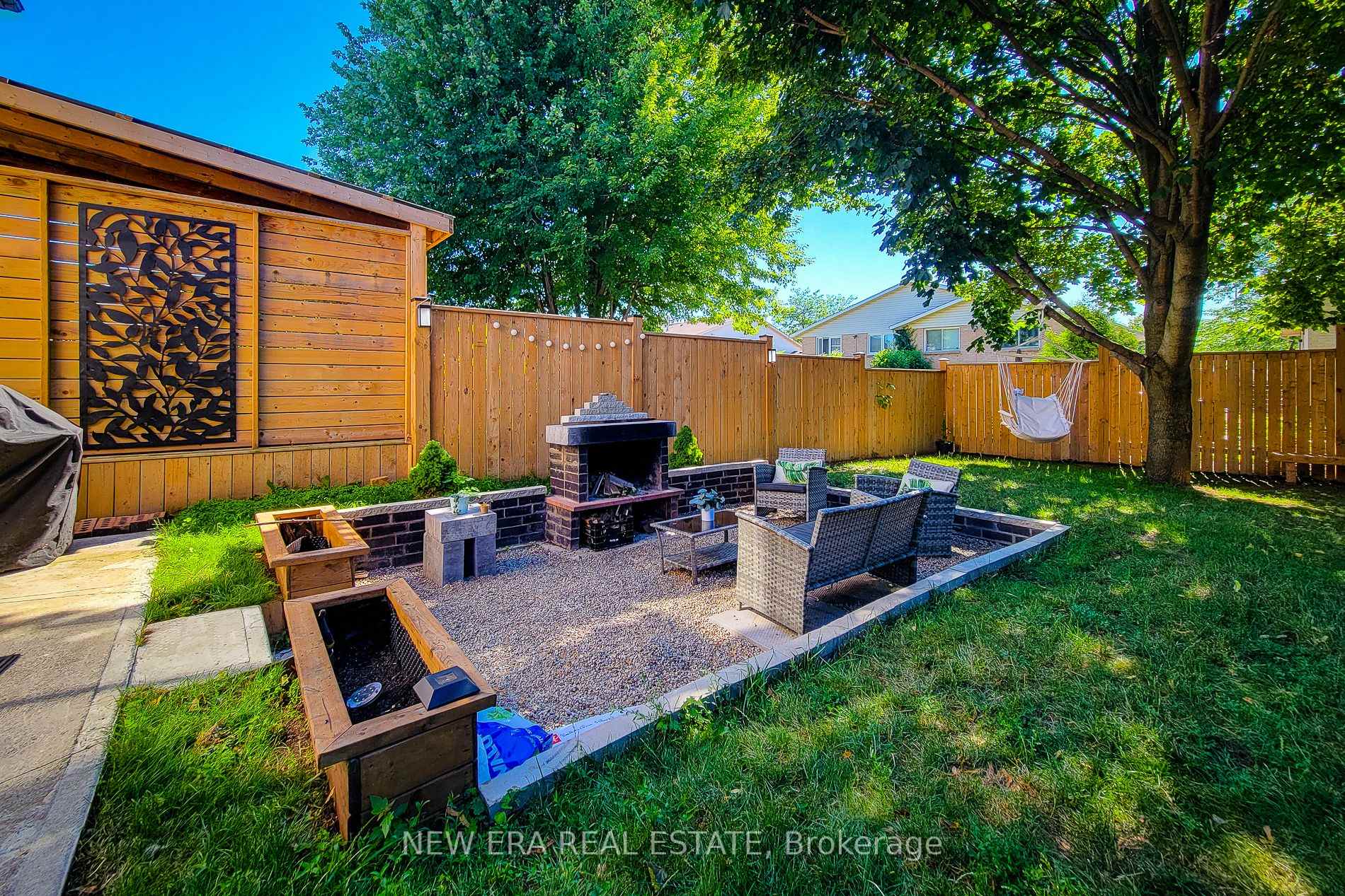 Photo 7 of 4532 Garden Gate Terrace, Lincoln, Beamsville — HOMEH