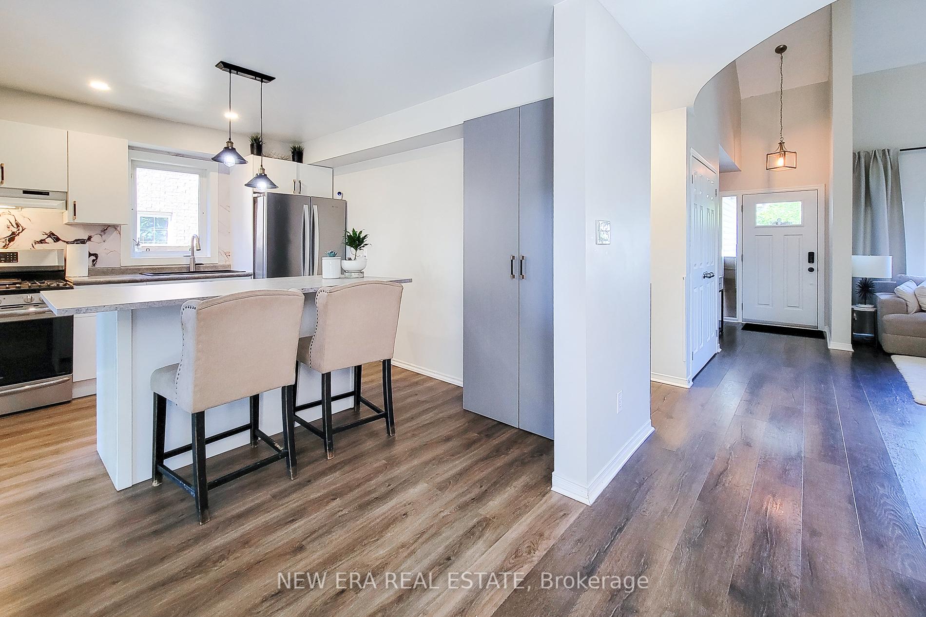 Photo 16 of 4532 Garden Gate Terrace, Lincoln, Beamsville — HOMEH