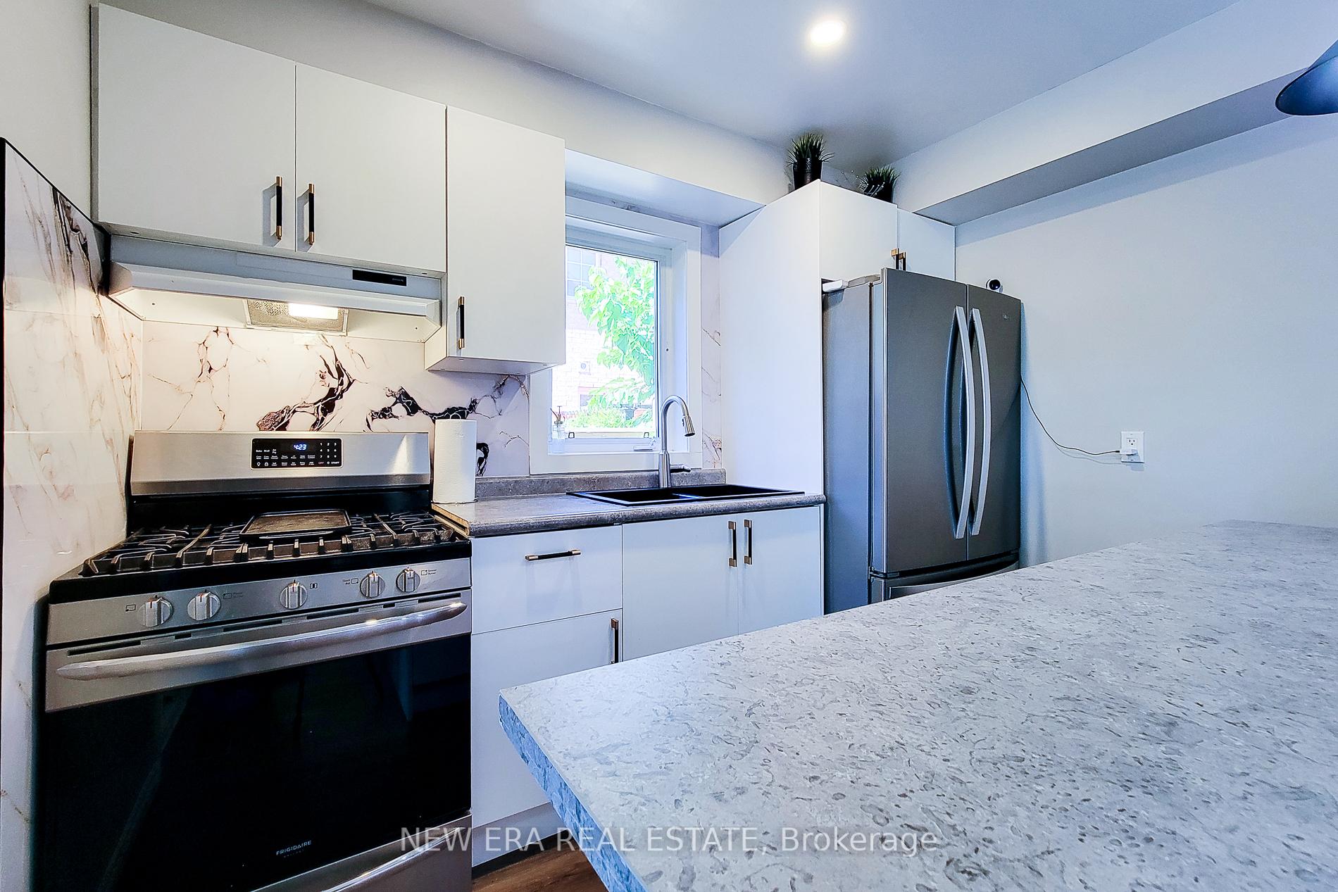 Photo 19 of 4532 Garden Gate Terrace, Lincoln, Beamsville — HOMEH