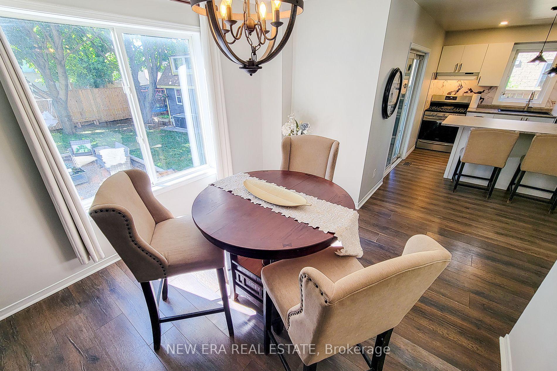 Photo 22 of 4532 Garden Gate Terrace, Lincoln, Beamsville — HOMEH