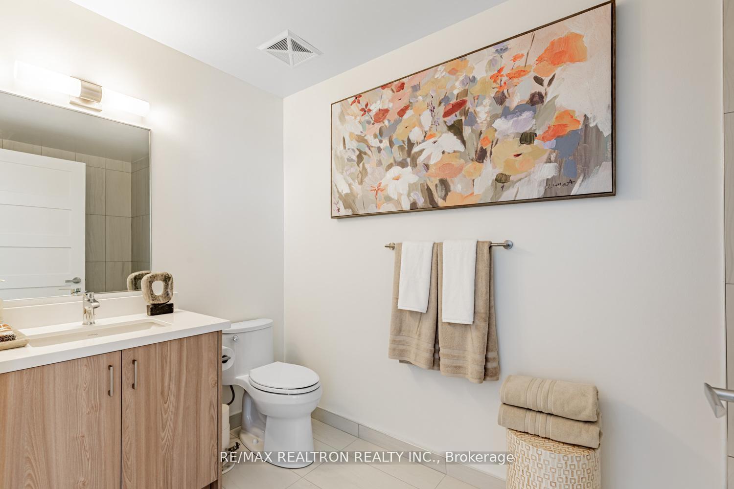 Photo 19 of Unit 620, 333 Sunseeker Avenue, Innisfil, Rural Innisfil — HOMEH