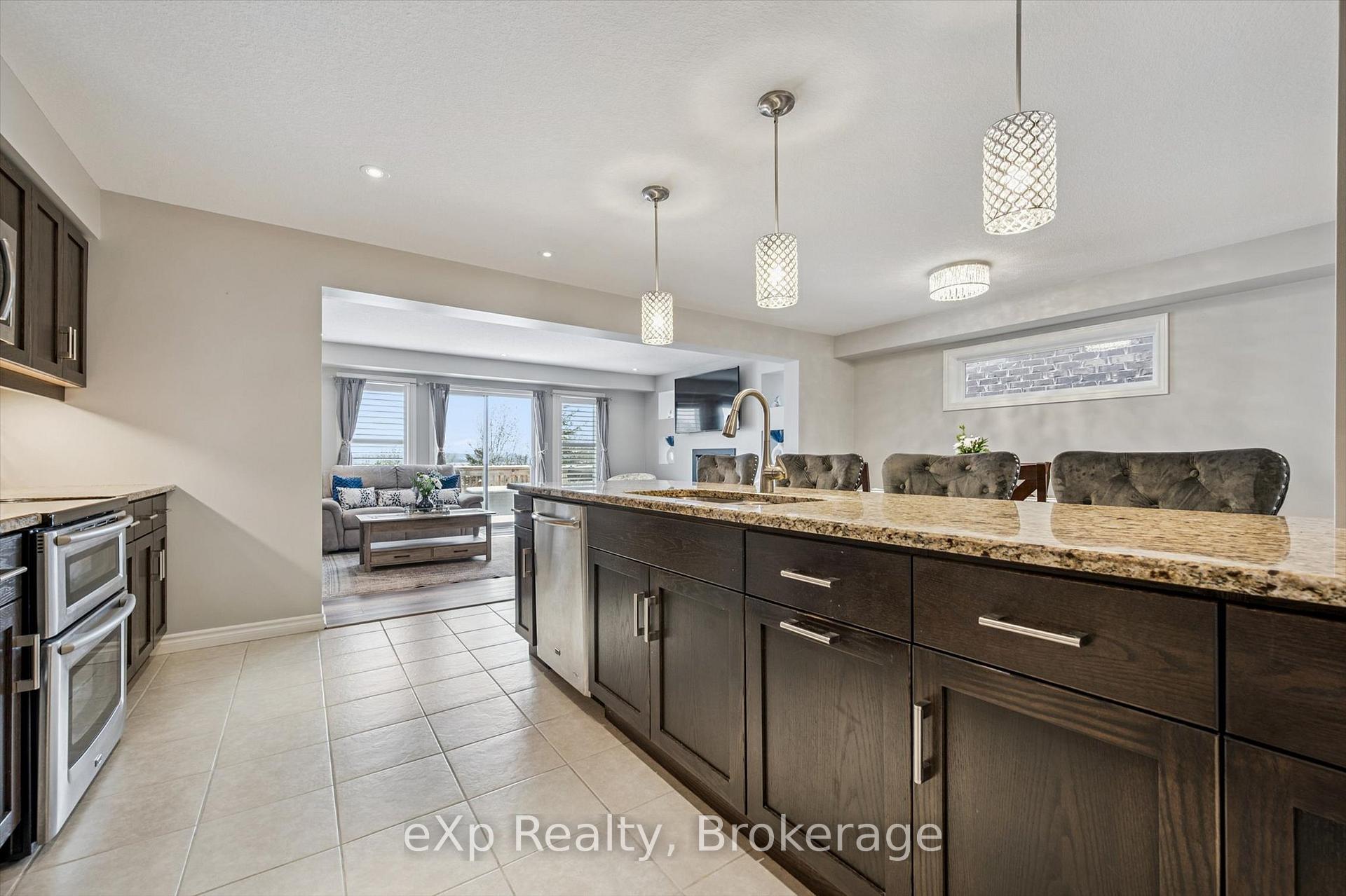 Photo 22 of 139 Couling Crescent, Guelph, Grange Road — HOMEH