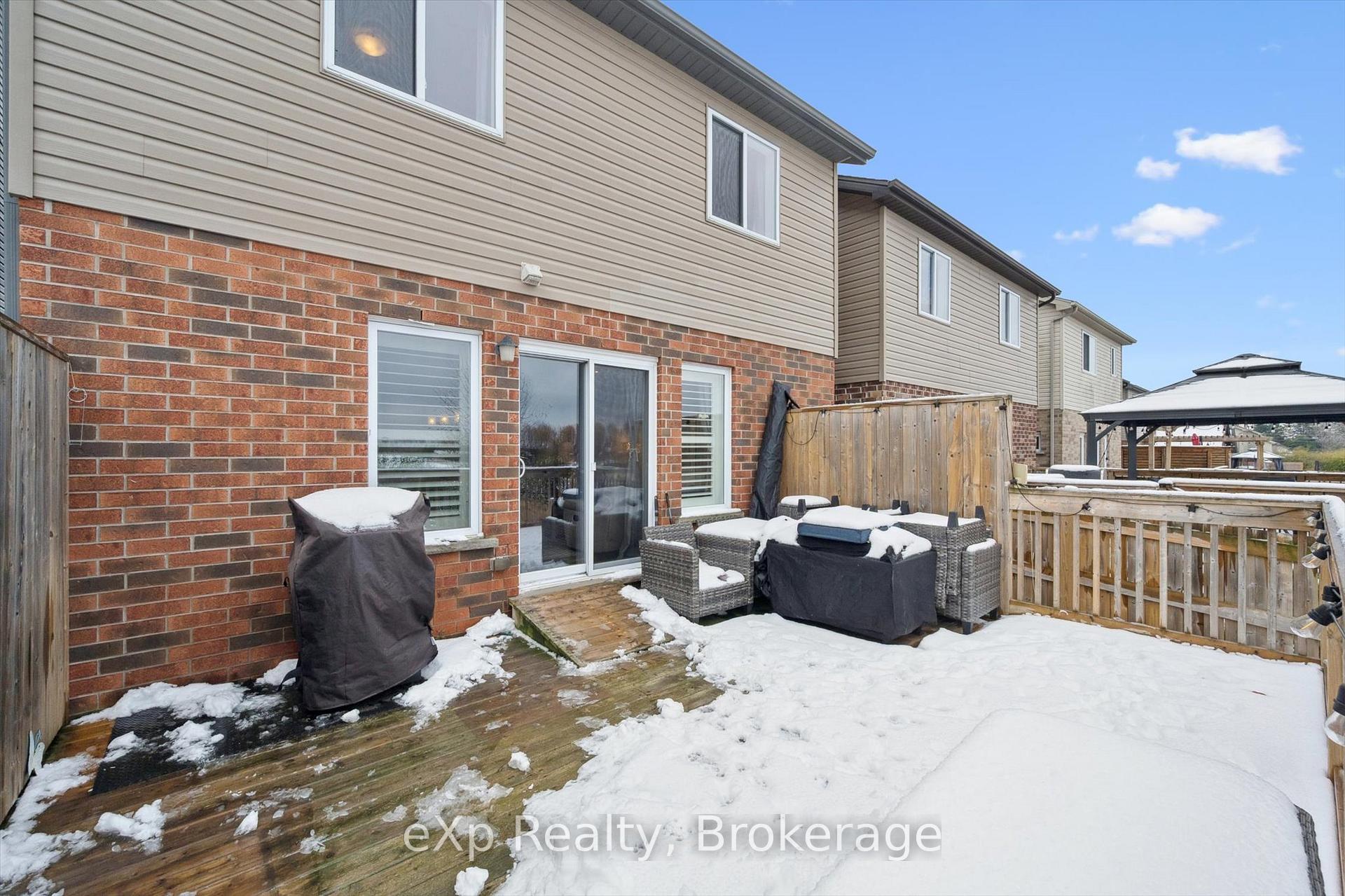Photo 36 of 139 Couling Crescent, Guelph, Grange Road — HOMEH